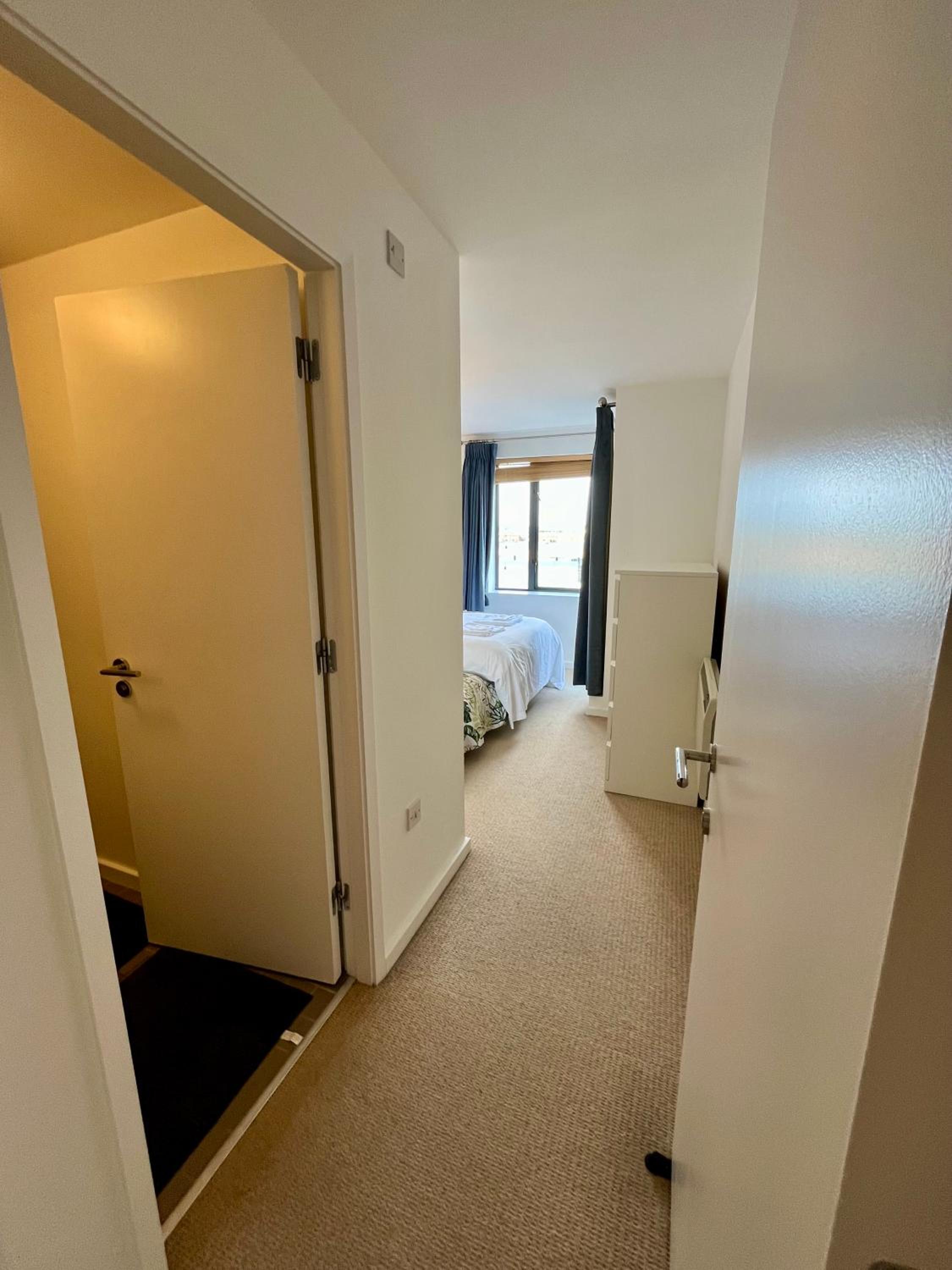 Entire Home in Exclusive Dublin Neighborhood - Comfortably Sleeps Up to 6 Guest