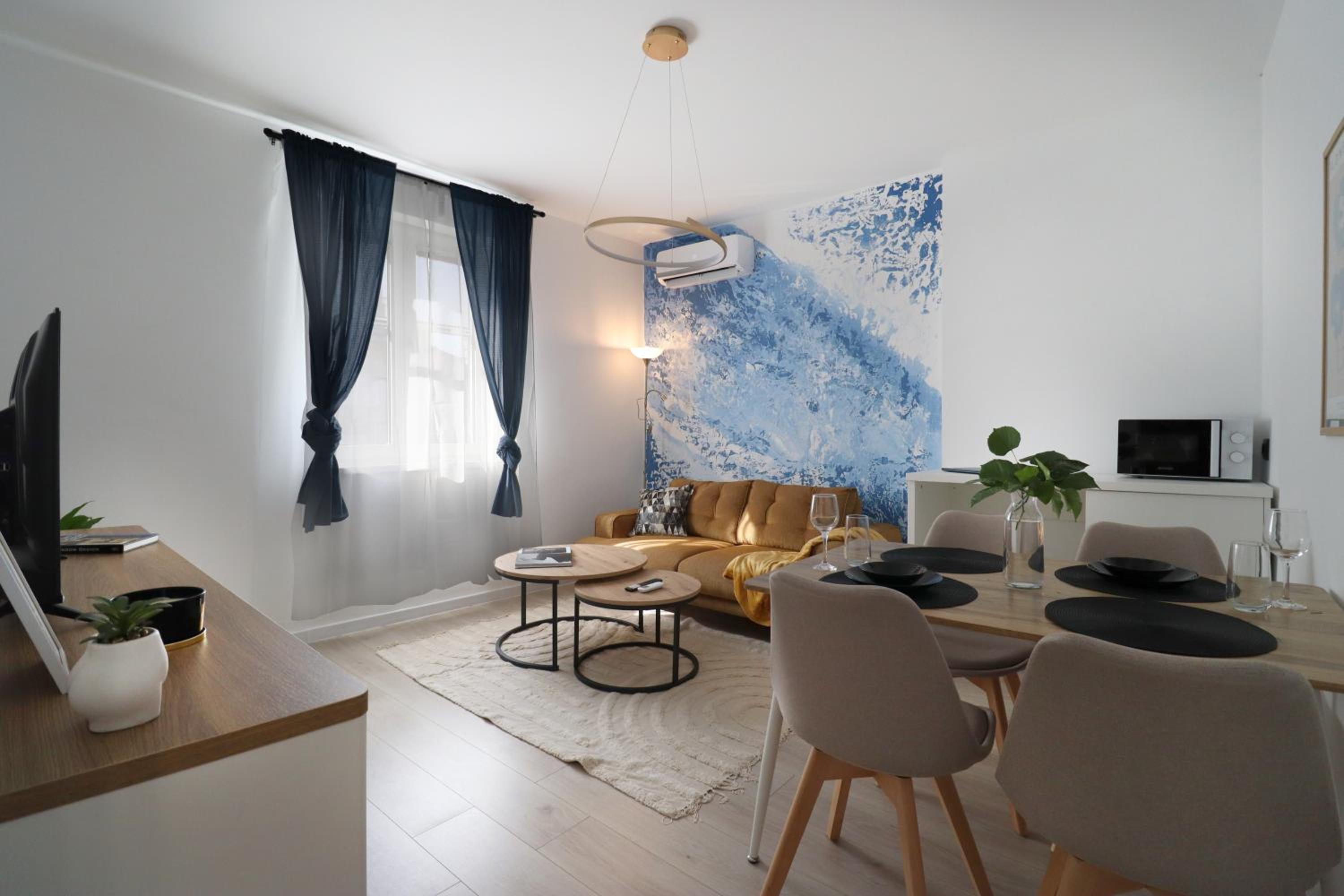 NEW - The City's Secret Garden 1BDRM Apartment