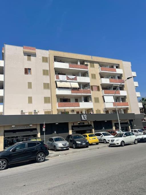 Attico vicino all Aeroporto con Parcheggio privato e 2 Bagni