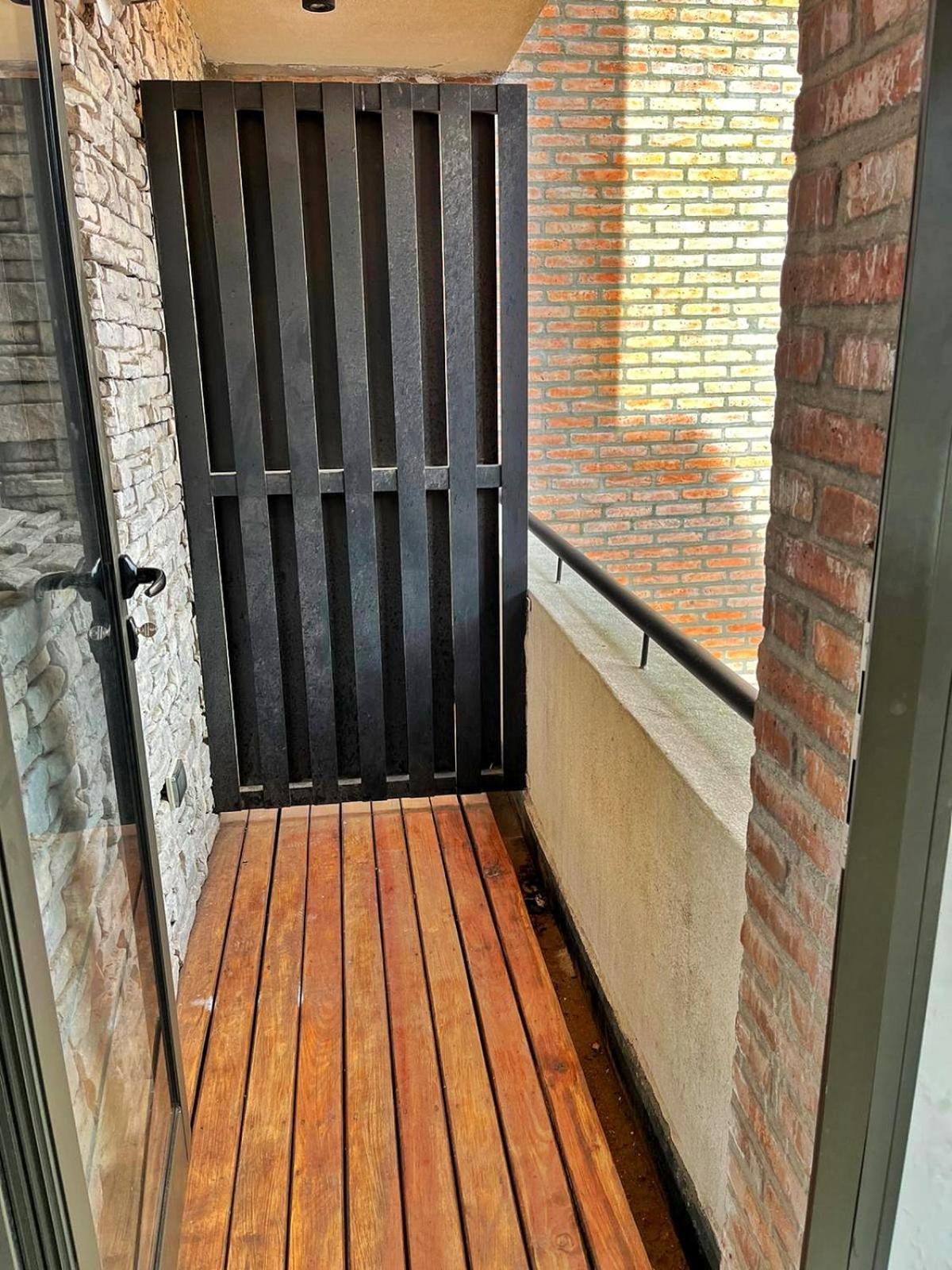 Exclusivo departamento Drury (Centro)