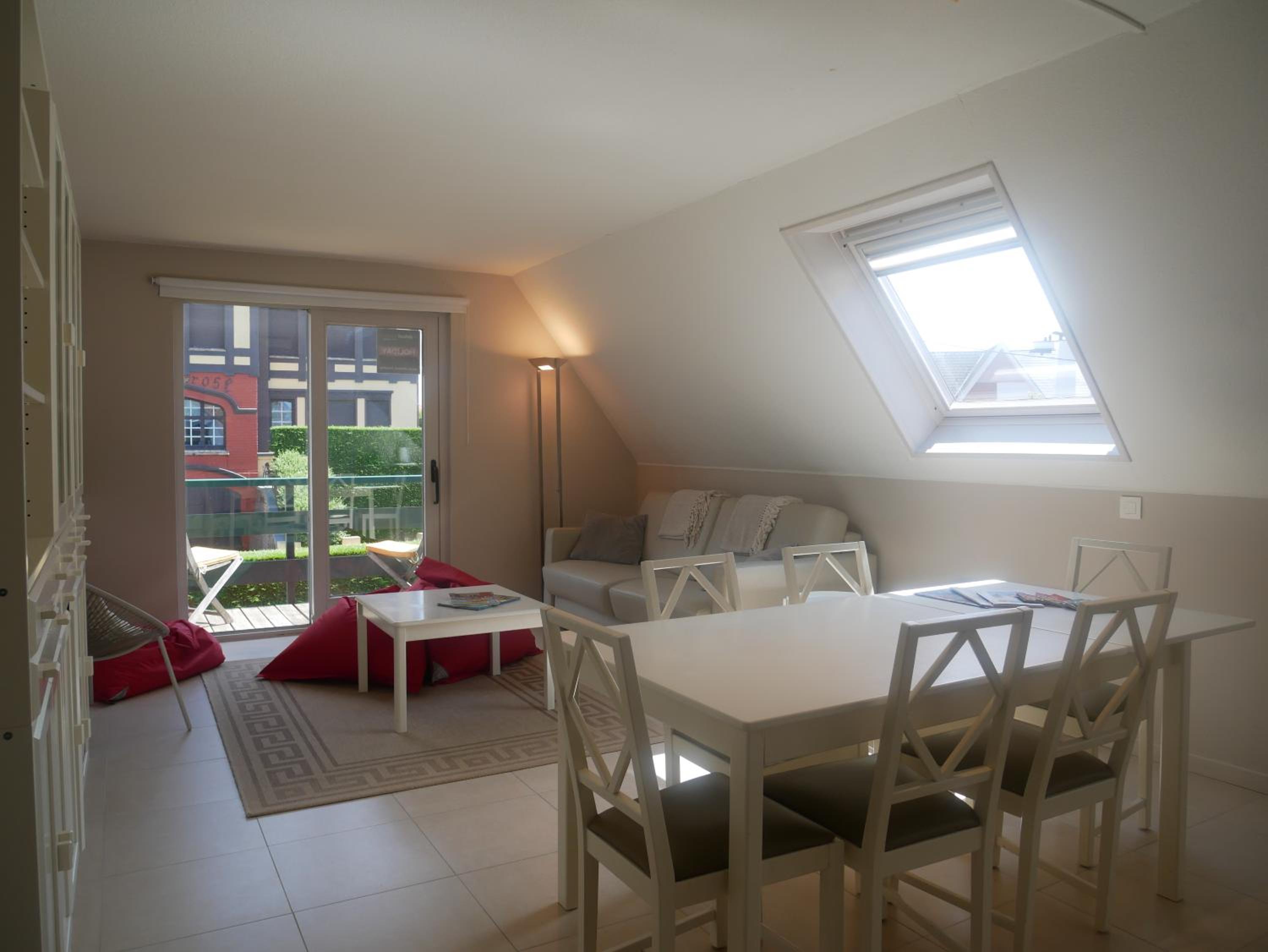 Chateau Petit Sable 0101
