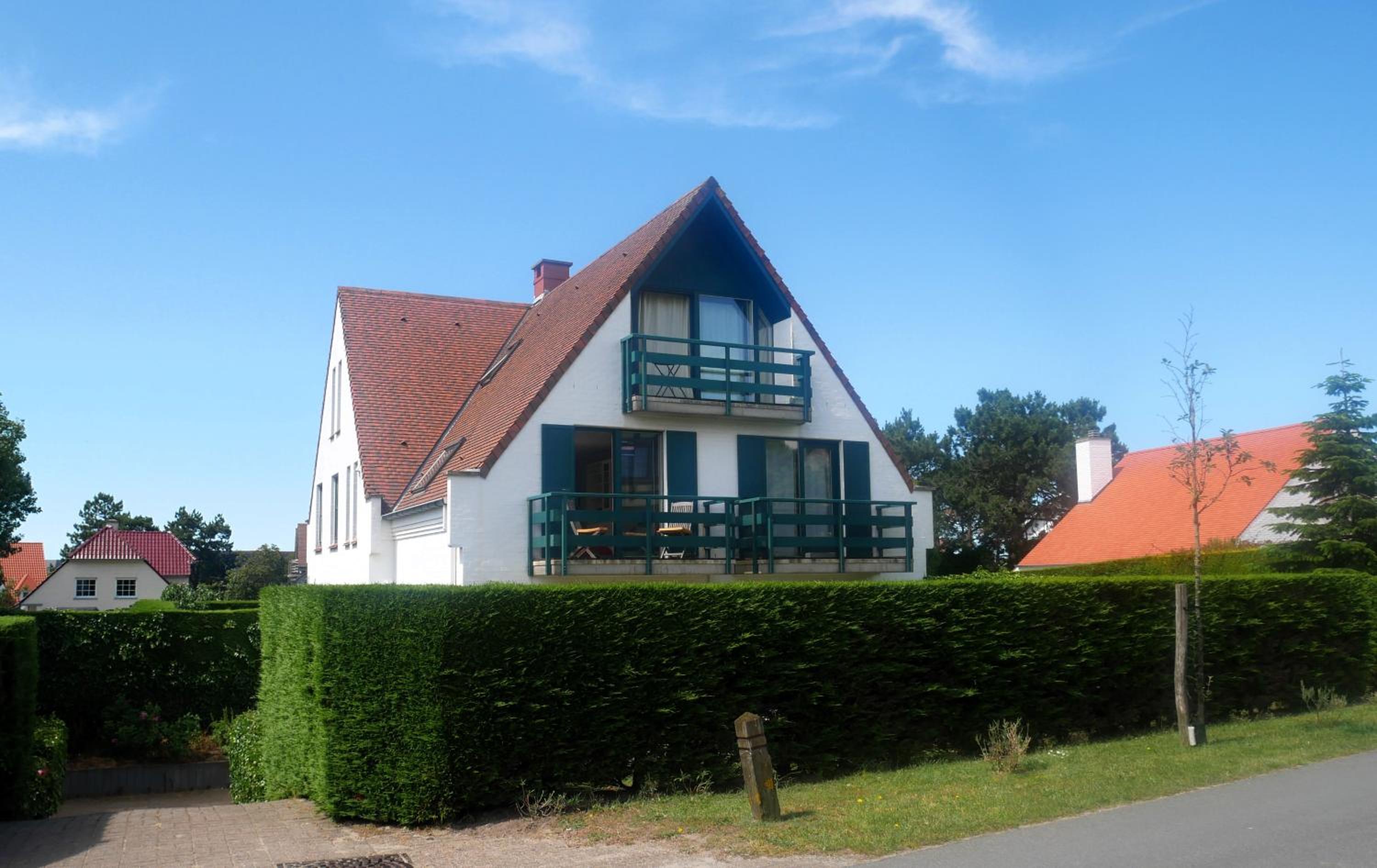 Chateau Petit Sable 0101