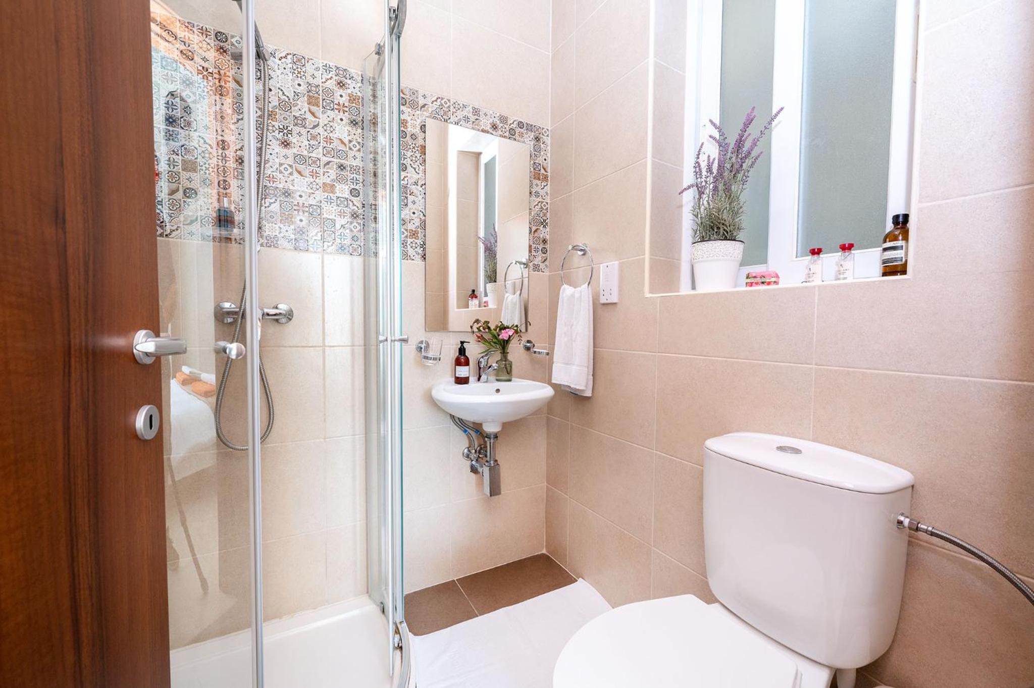 Hillock Residence Apartments