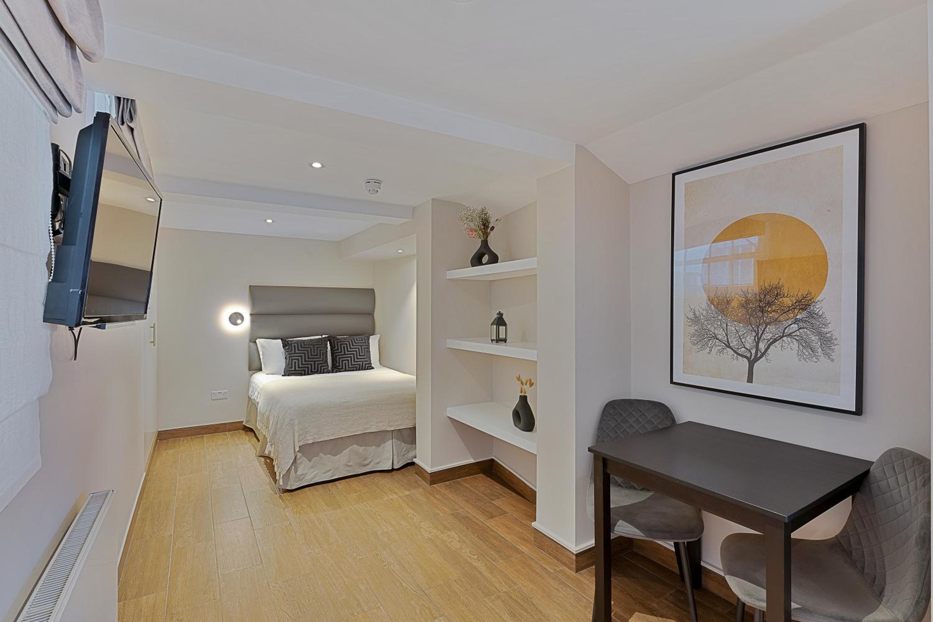 Cleveland Residences Kensington