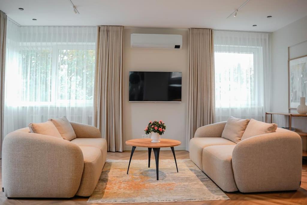 The Elegant Escape view 3