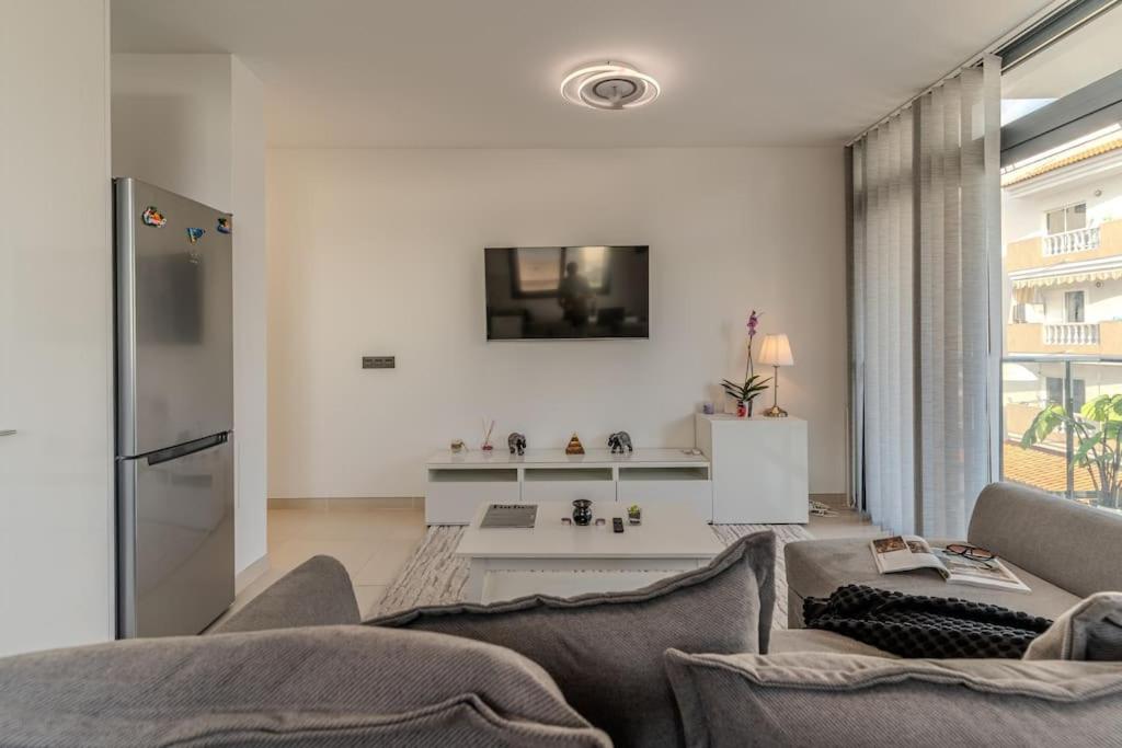 The Korner, Central Adeje Renovated Flat