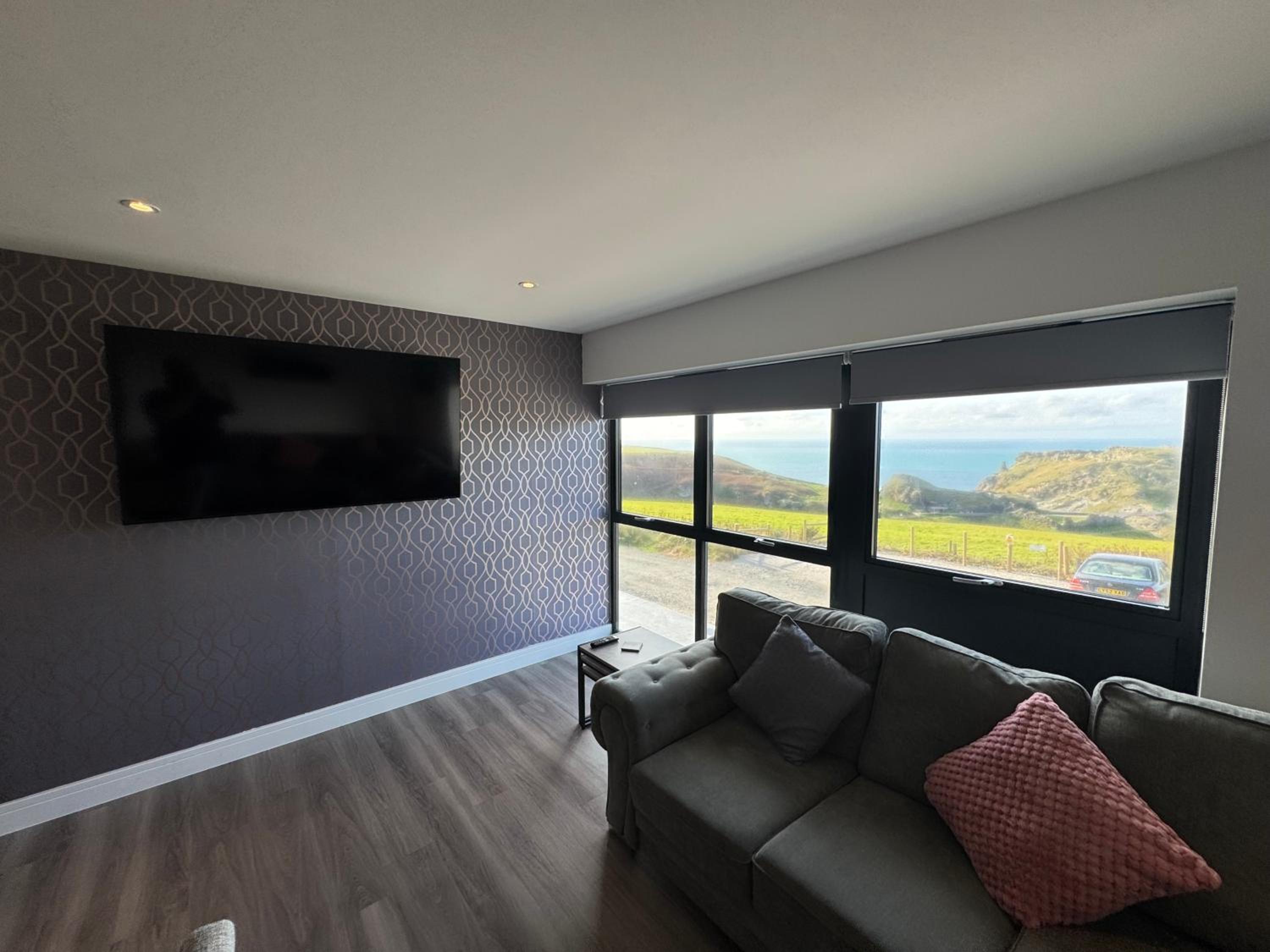 Excalibur 3 Bed sleeps 7 view 4
