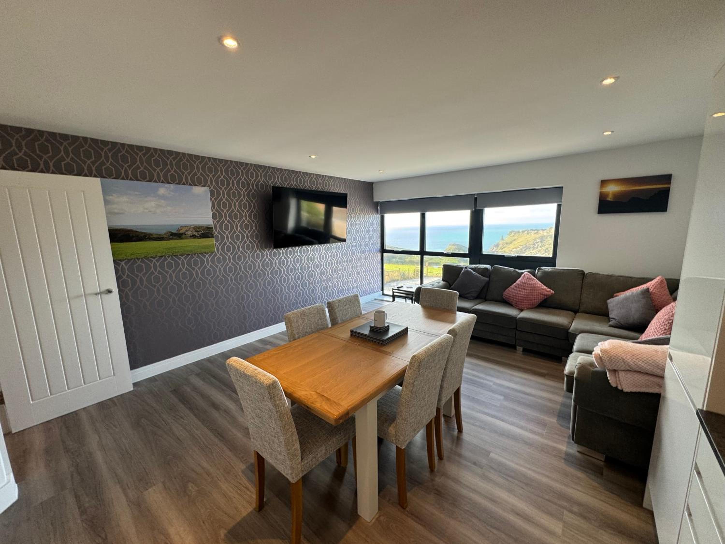 Excalibur 3 Bed sleeps 7 view 5