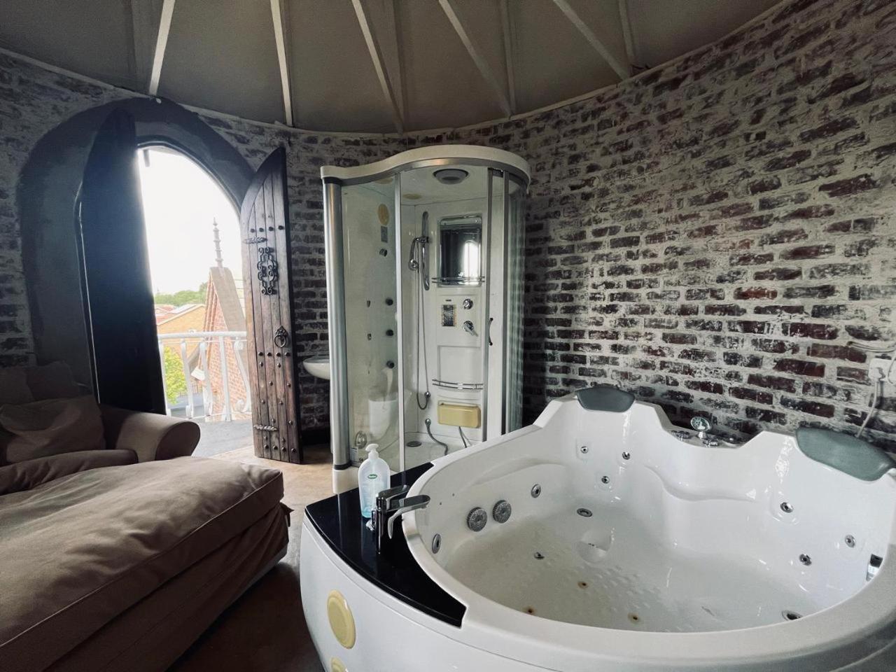 Castle Home view 4
