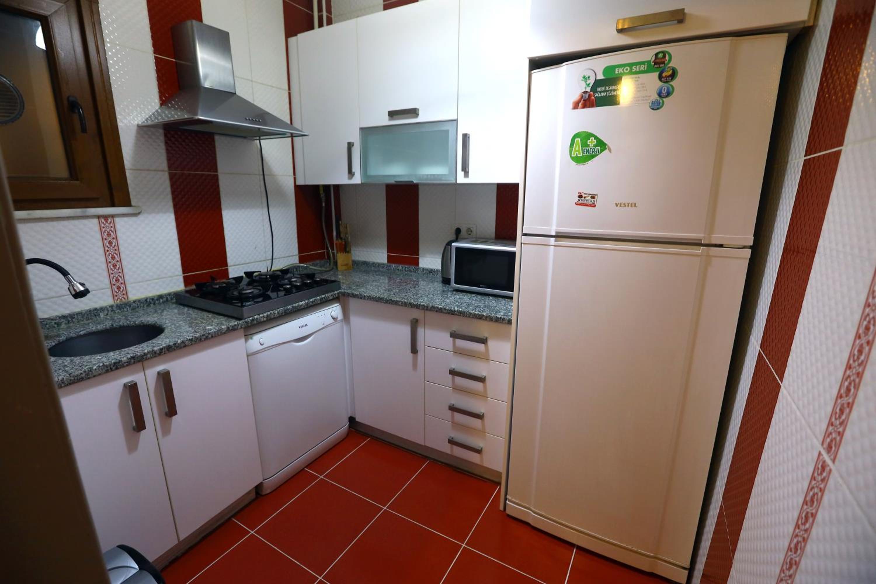 Zendy Suite Otel - Image 40