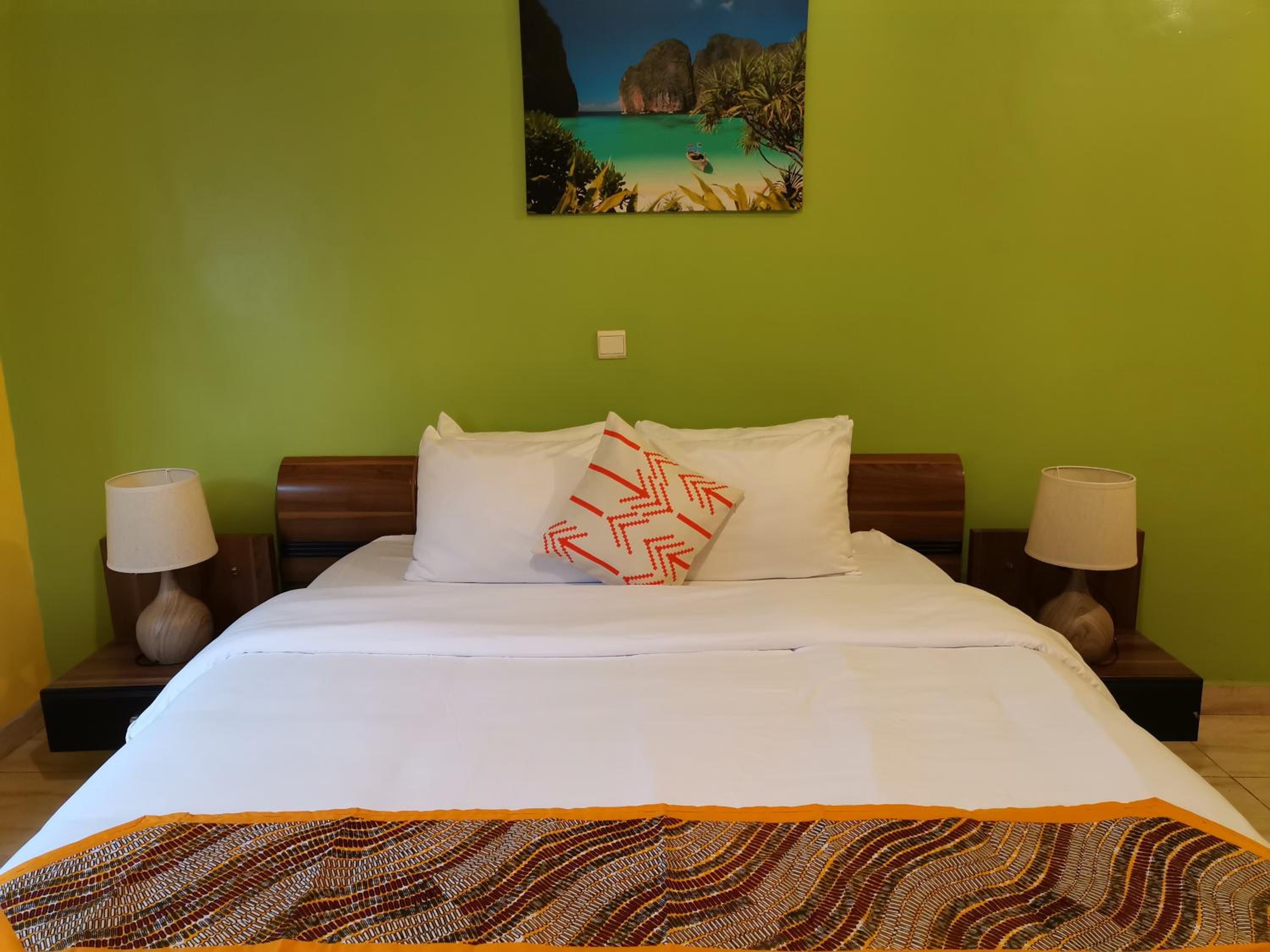 Yambi Guesthouse