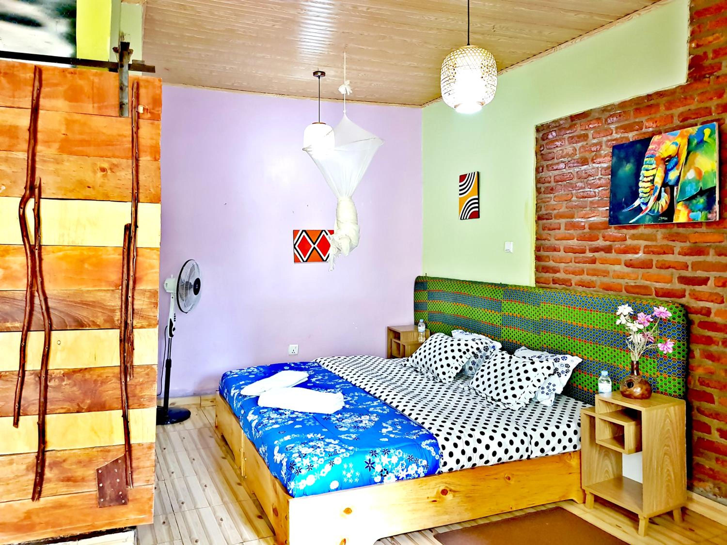 Yambi Guesthouse