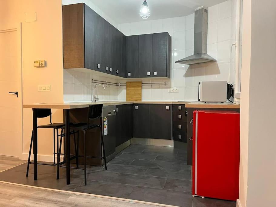Coqueto apartamento con garaje al lado de la playa view 4