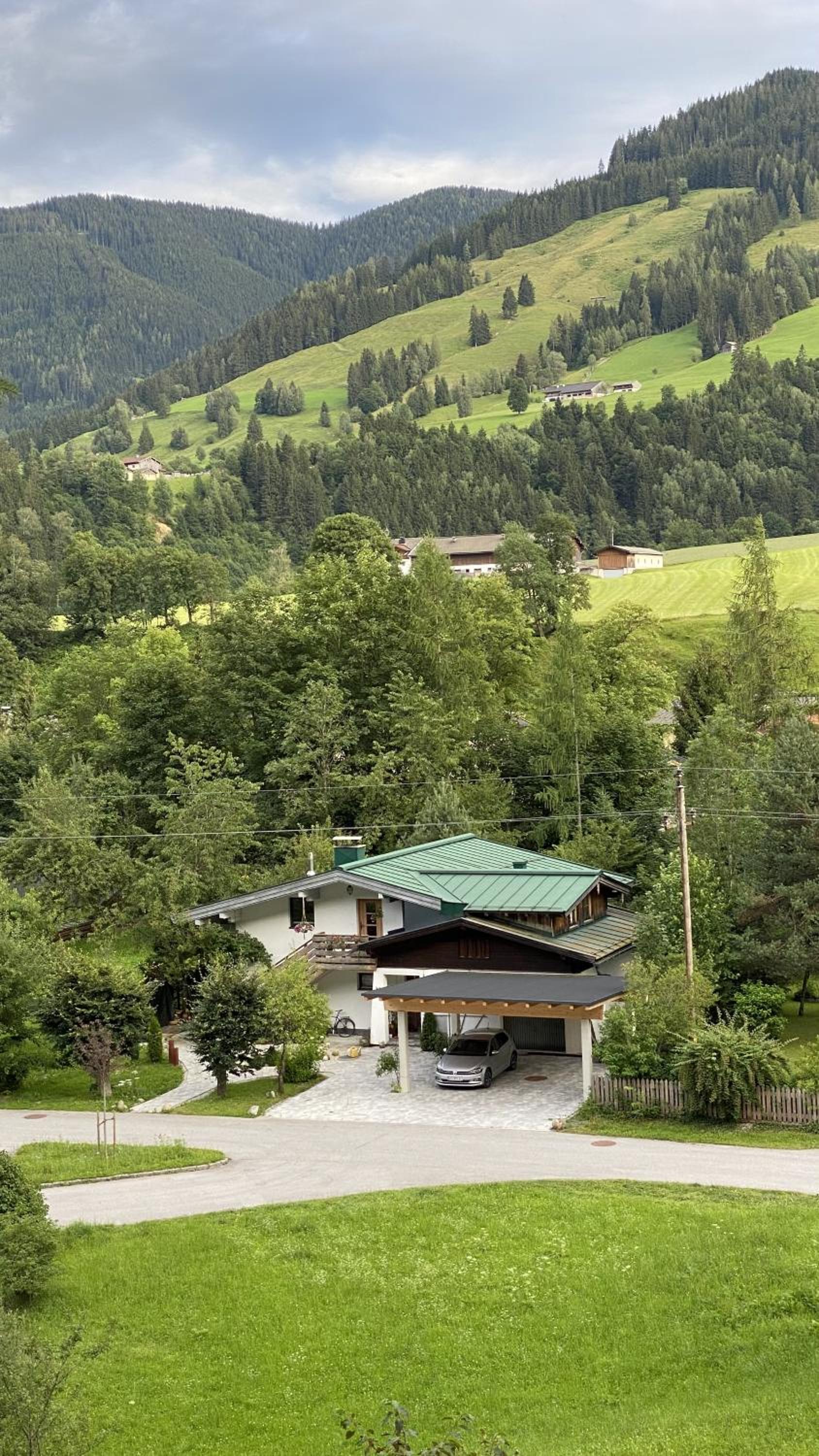 ski bike and hike Leogang