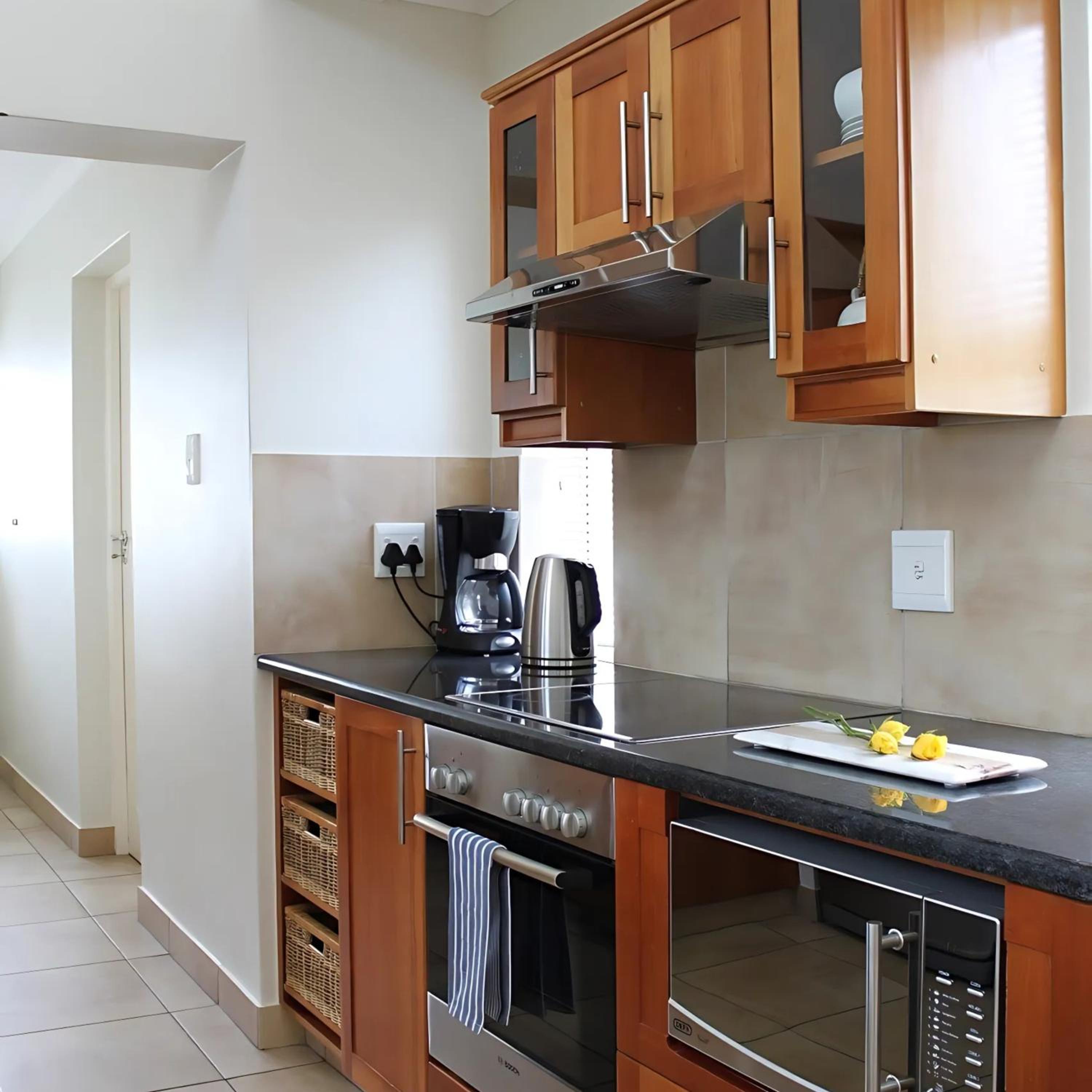 Vida Cottage, Kingswood Golf Estate view 2