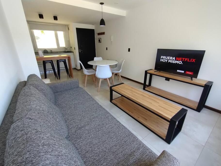 Departamento moderno, cómodo y con excelente ubicación