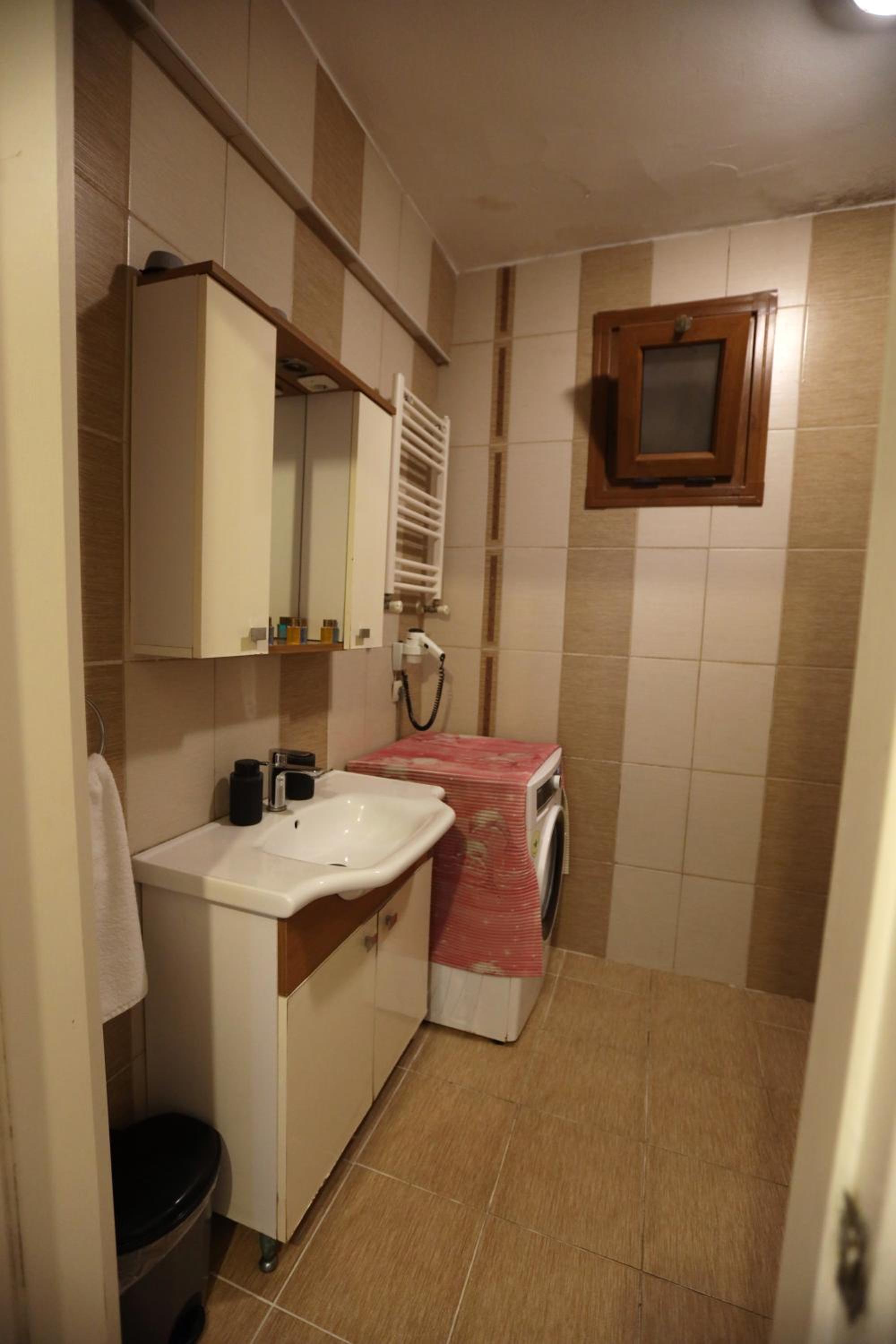 Zendy Suite Otel - Image 43