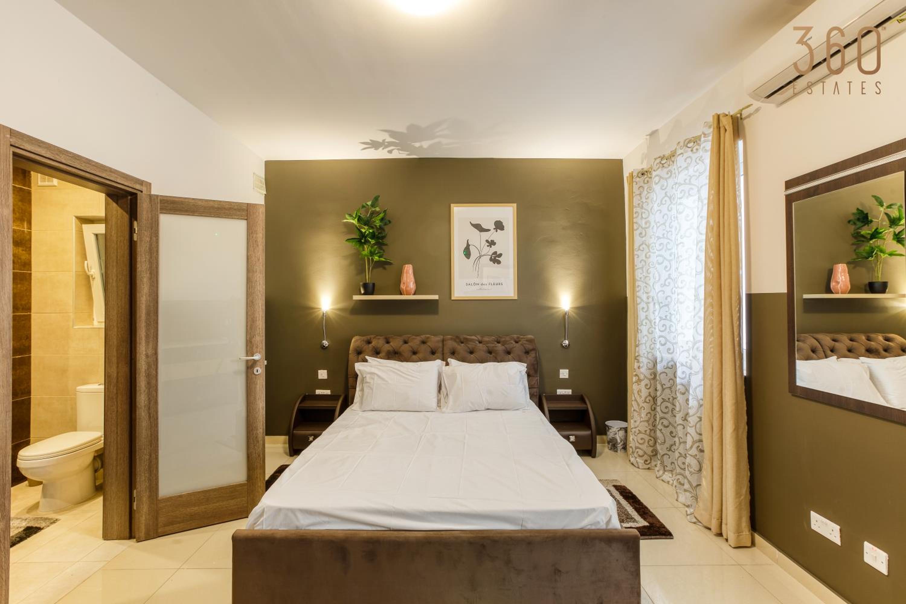 Stylish 2BR home with private balconies by 360 Estates photo 2