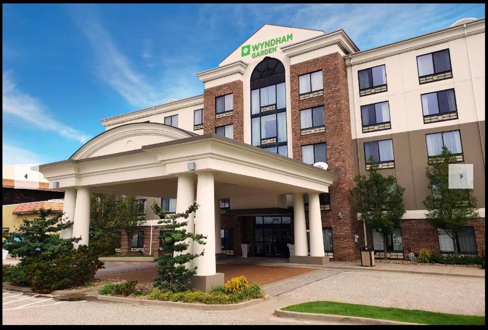 Hotel Wyndham Garden Erie - Image 1