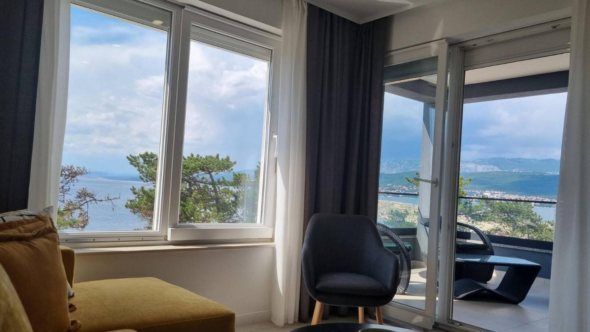Villas Punta Silo - luxury apartments with pool view 3