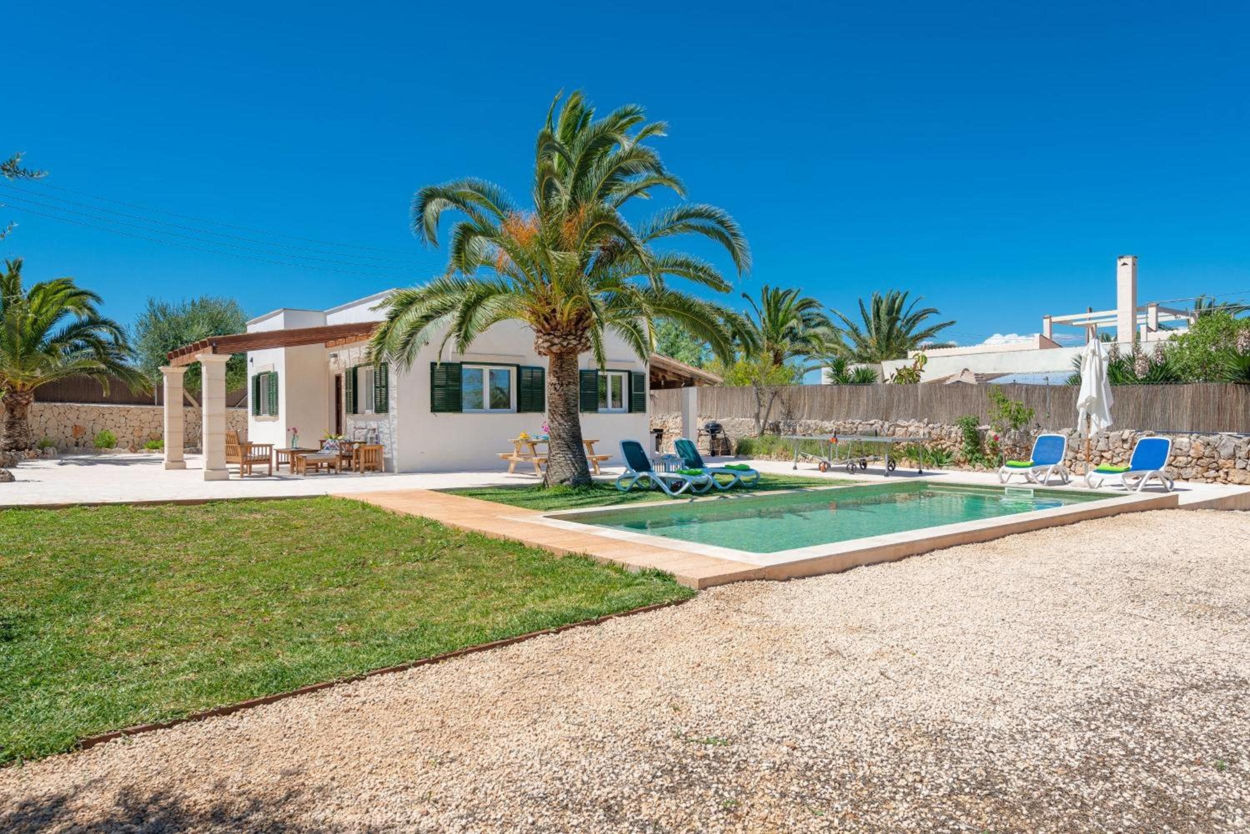 Las Estrellas Cala Llombards