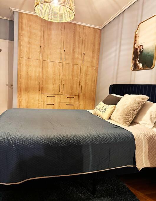 Welcome to Elena's Athens Suite!