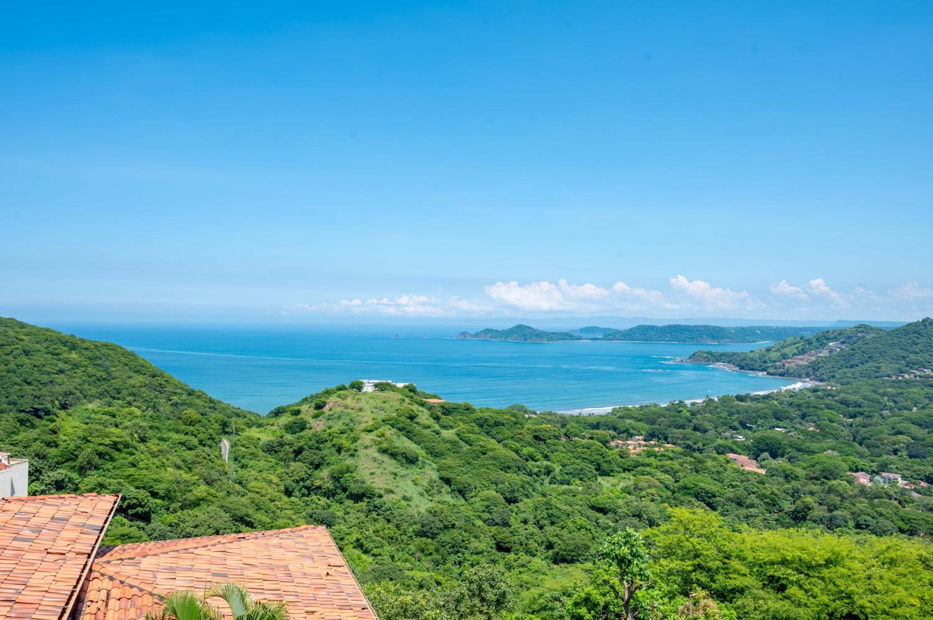 Casa Cole Top-of-the-World Villa w Pool Views