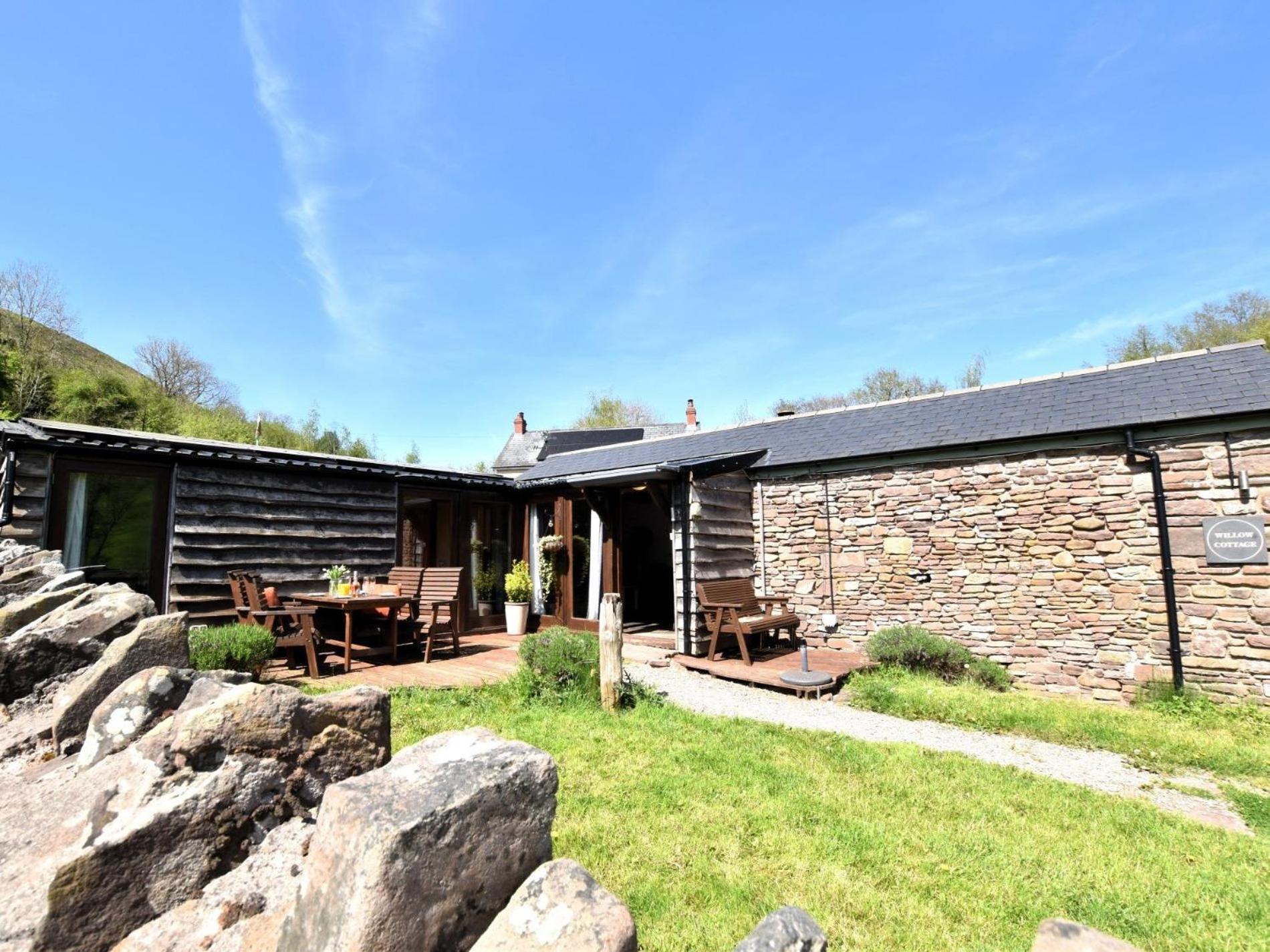 2 Bed in Brecon oc-bn366 view 2