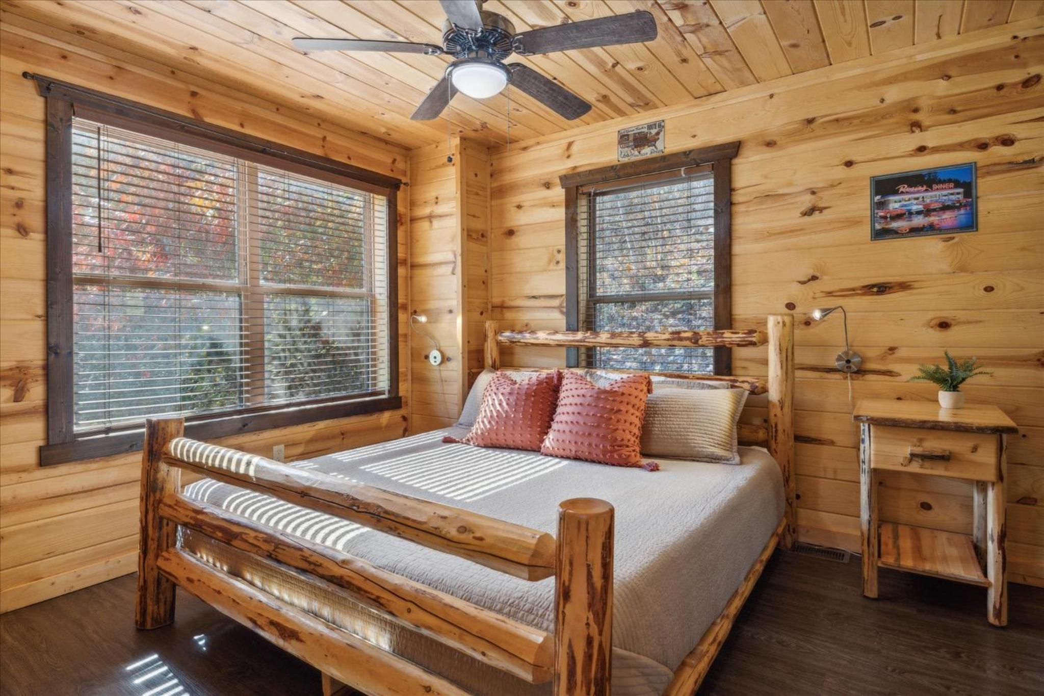 Route 66 Cabin view 3