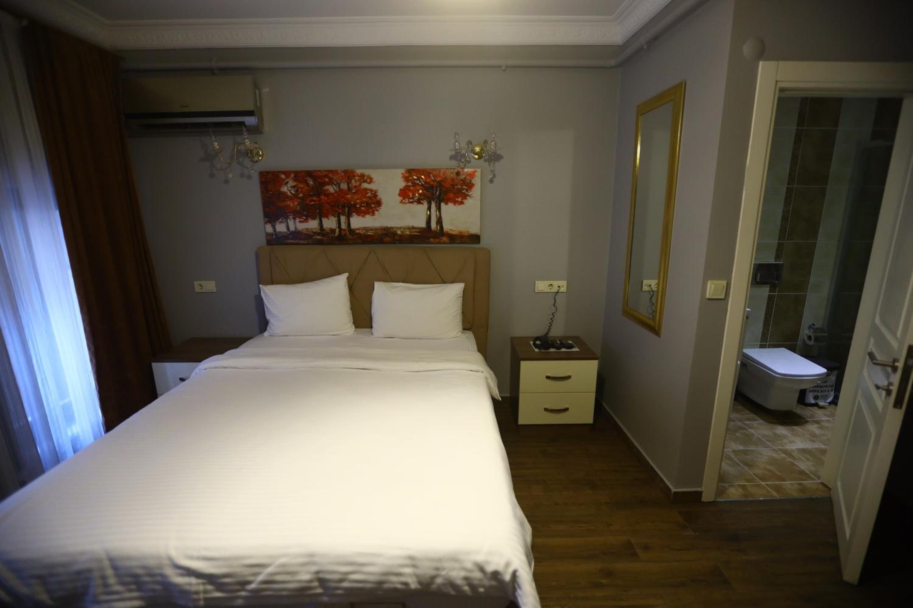 Zendy Suite Otel - Image 62