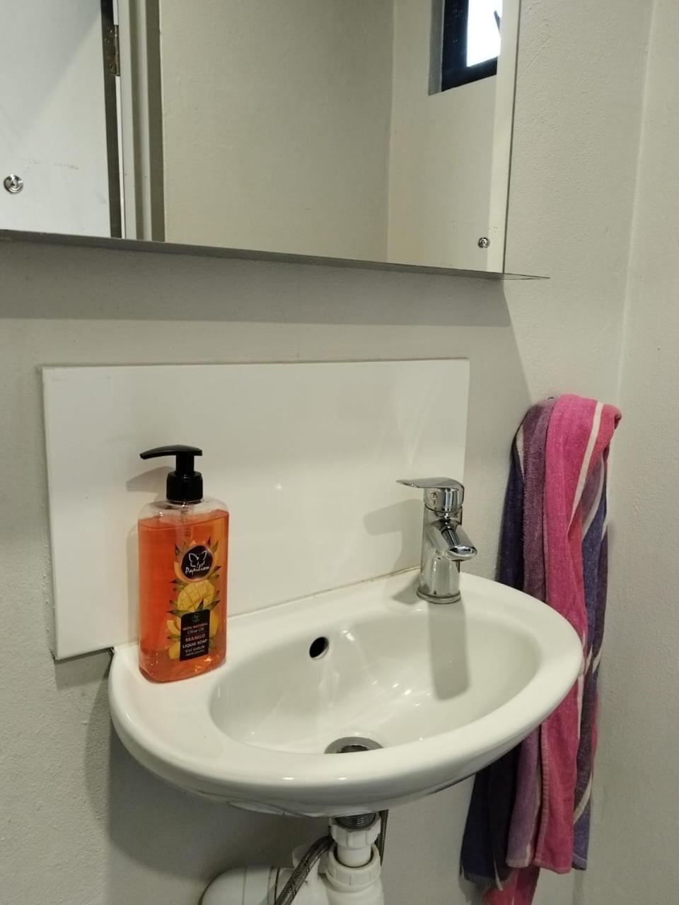 The Onyx Affordable Stay
