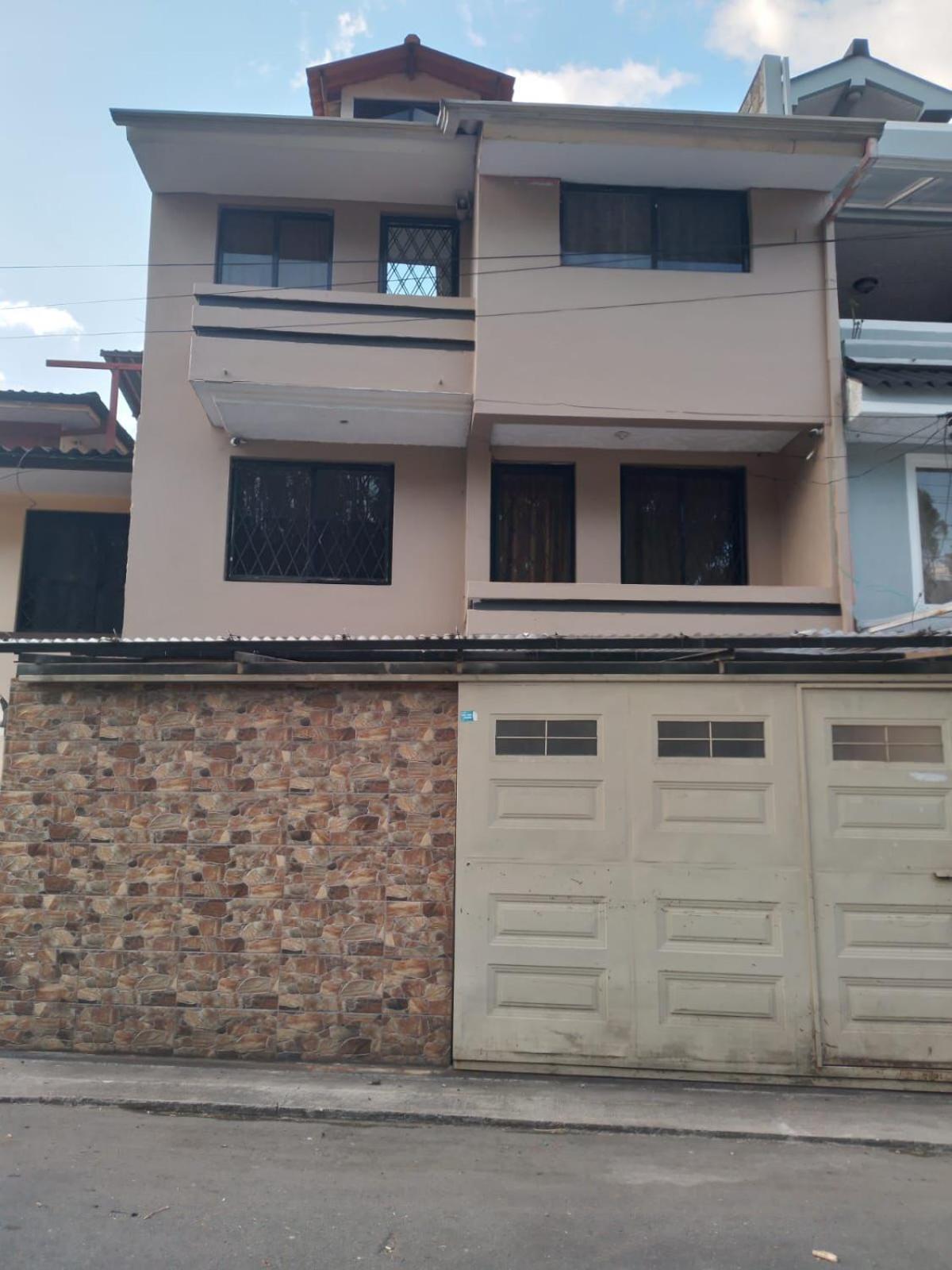 Hermosa casa de 5 dormitorios con tres baños completos para 20 personas view 5