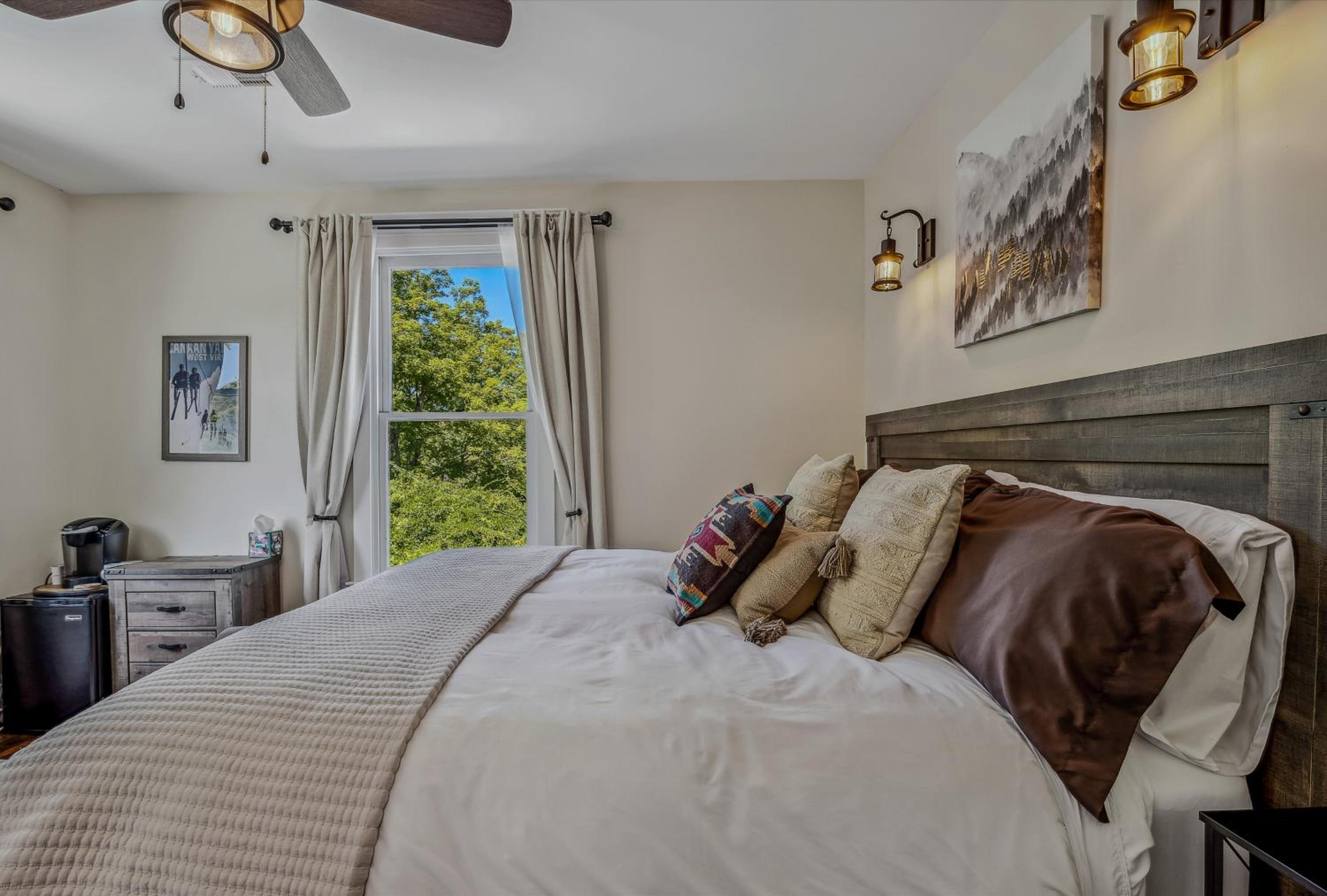 The Grand Castalian Inn Bed and Breakfast view 4