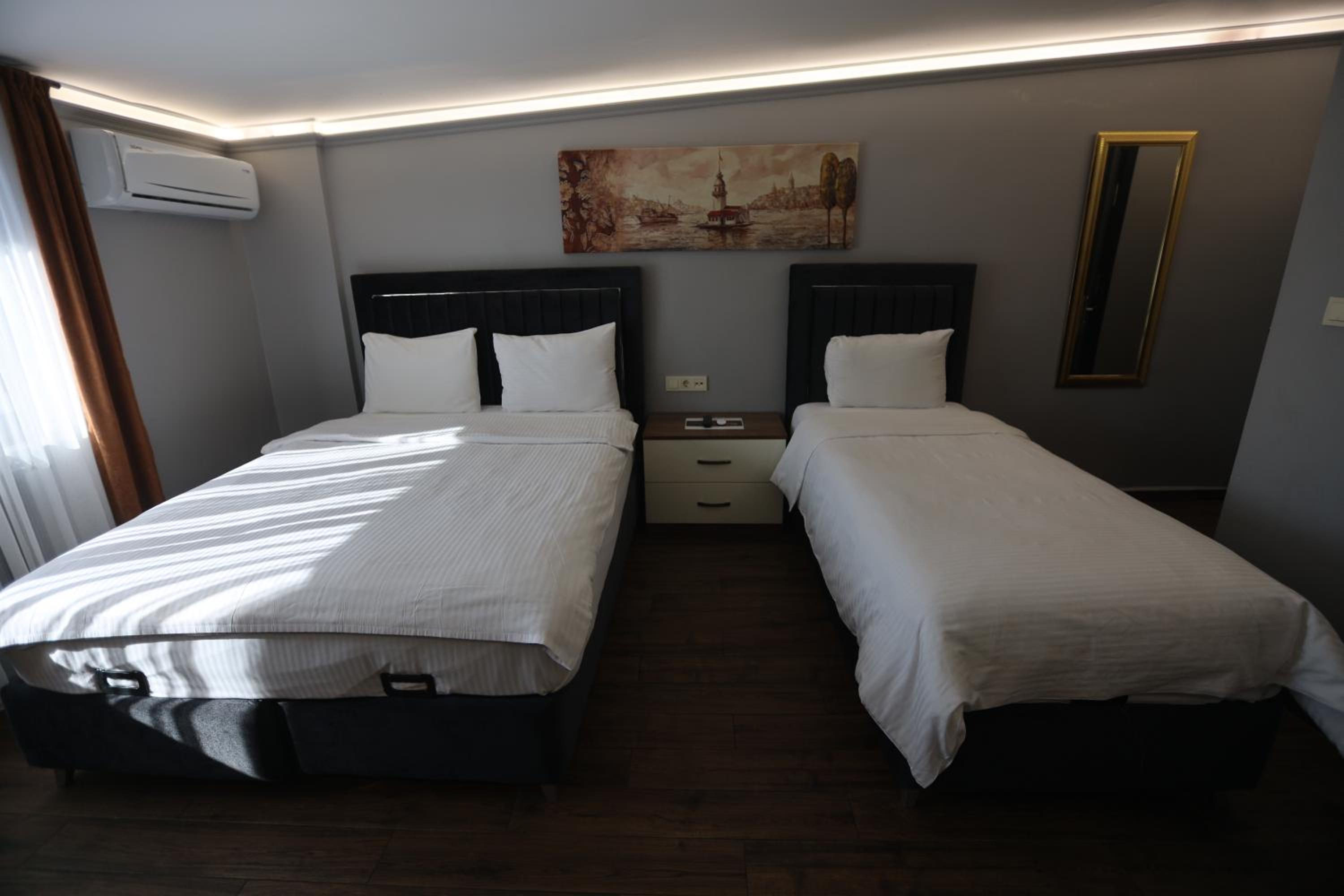 Zendy Suite Otel - Image 18