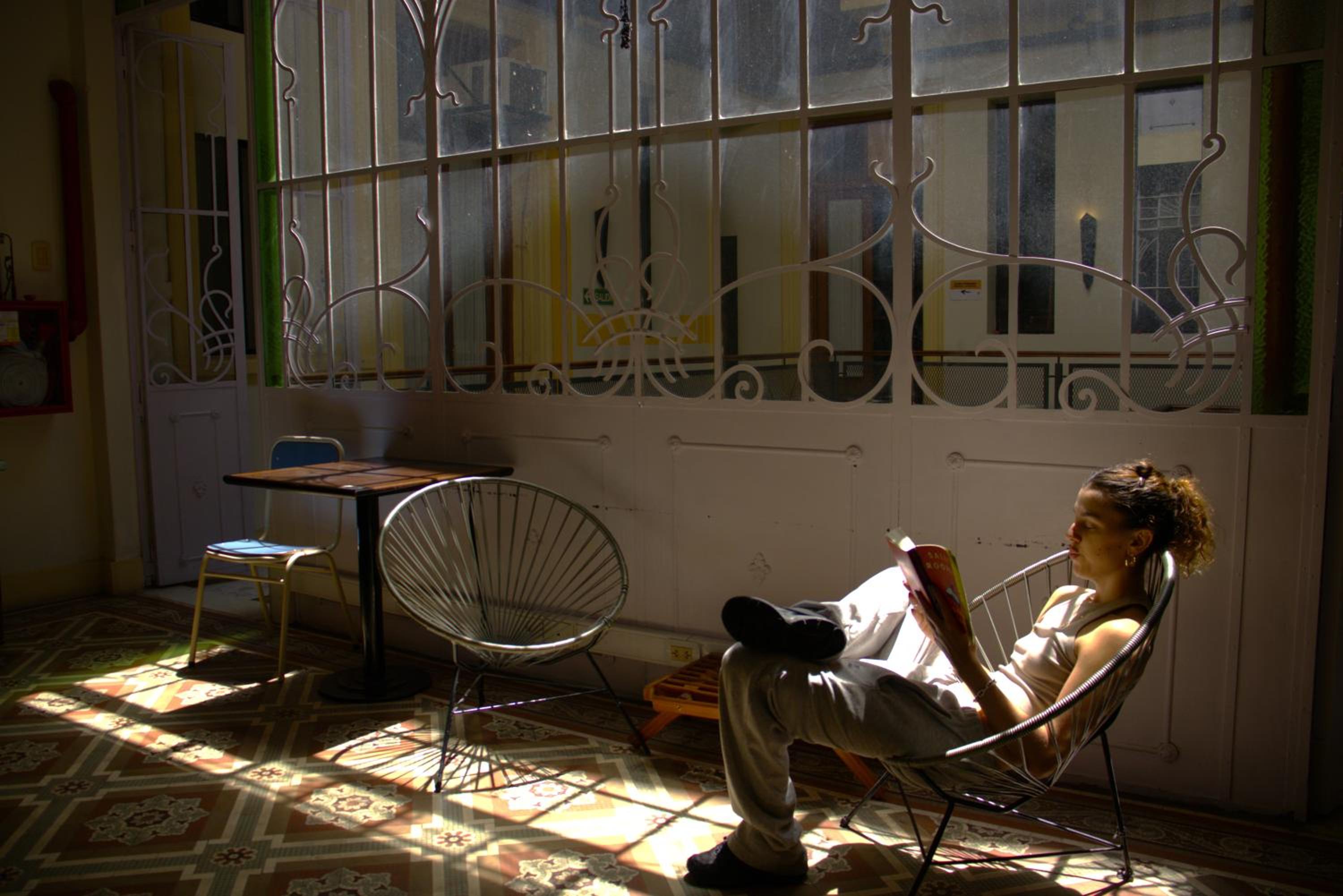 Parla Hostel