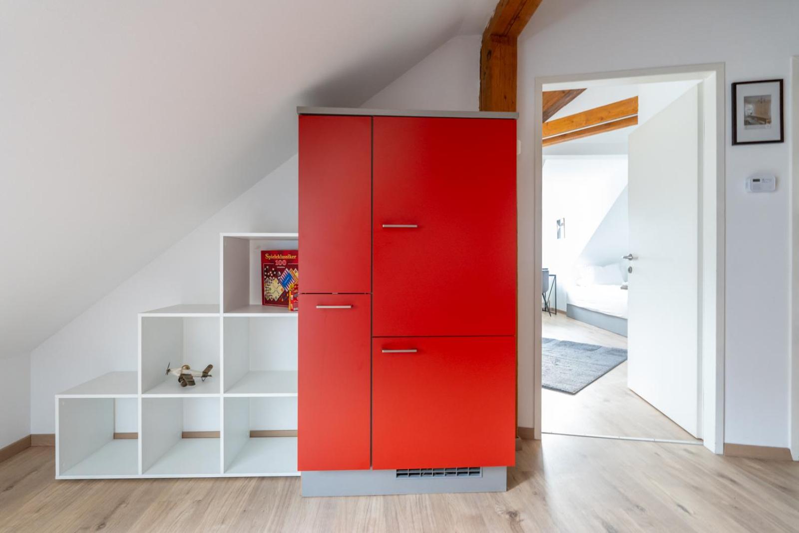 Spacious 7-Person Leoben Apartment - Ideal for Workers, Groups & Family