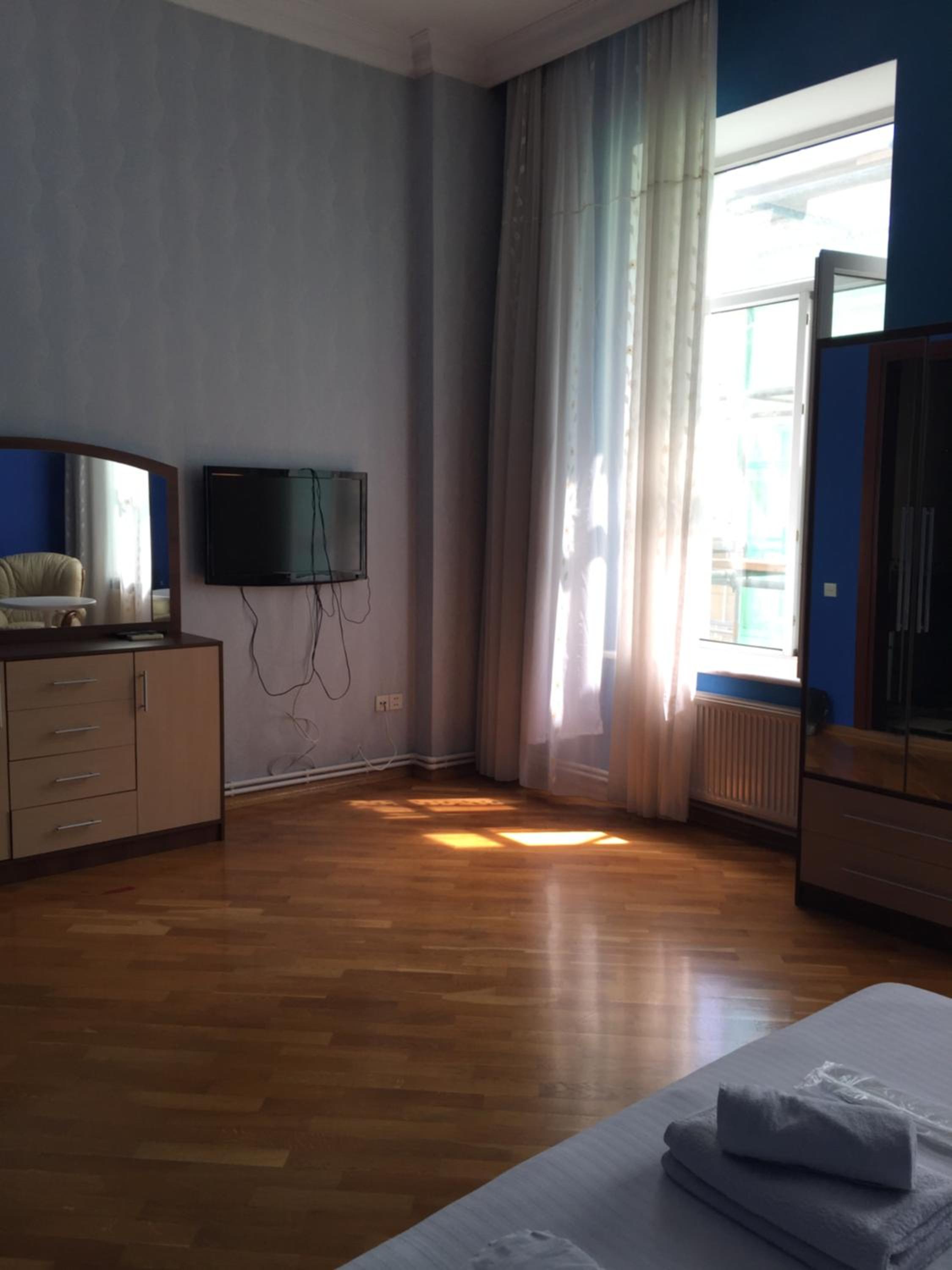 City Hall Apartment