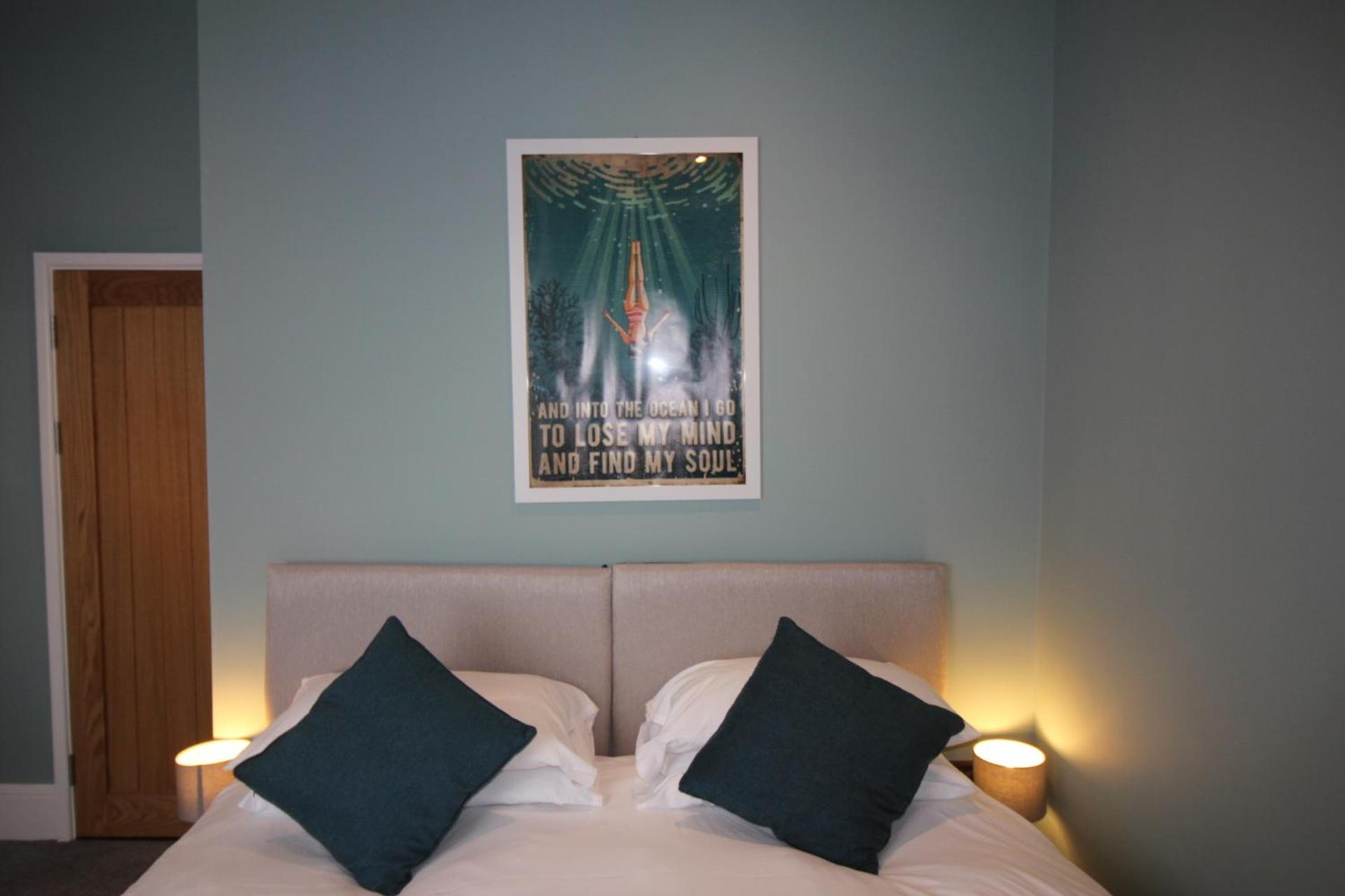 Stopover at SEABIRD APARTMENTS central Southsea, photo 13