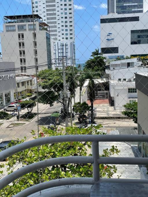 Bocagrande Spacious apt 128m near Beaches