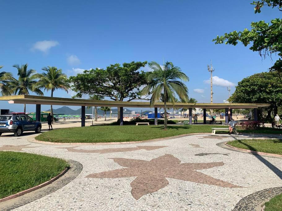 Apto32-Encantador -2 quartos- em Santos-SP com ar condicionado