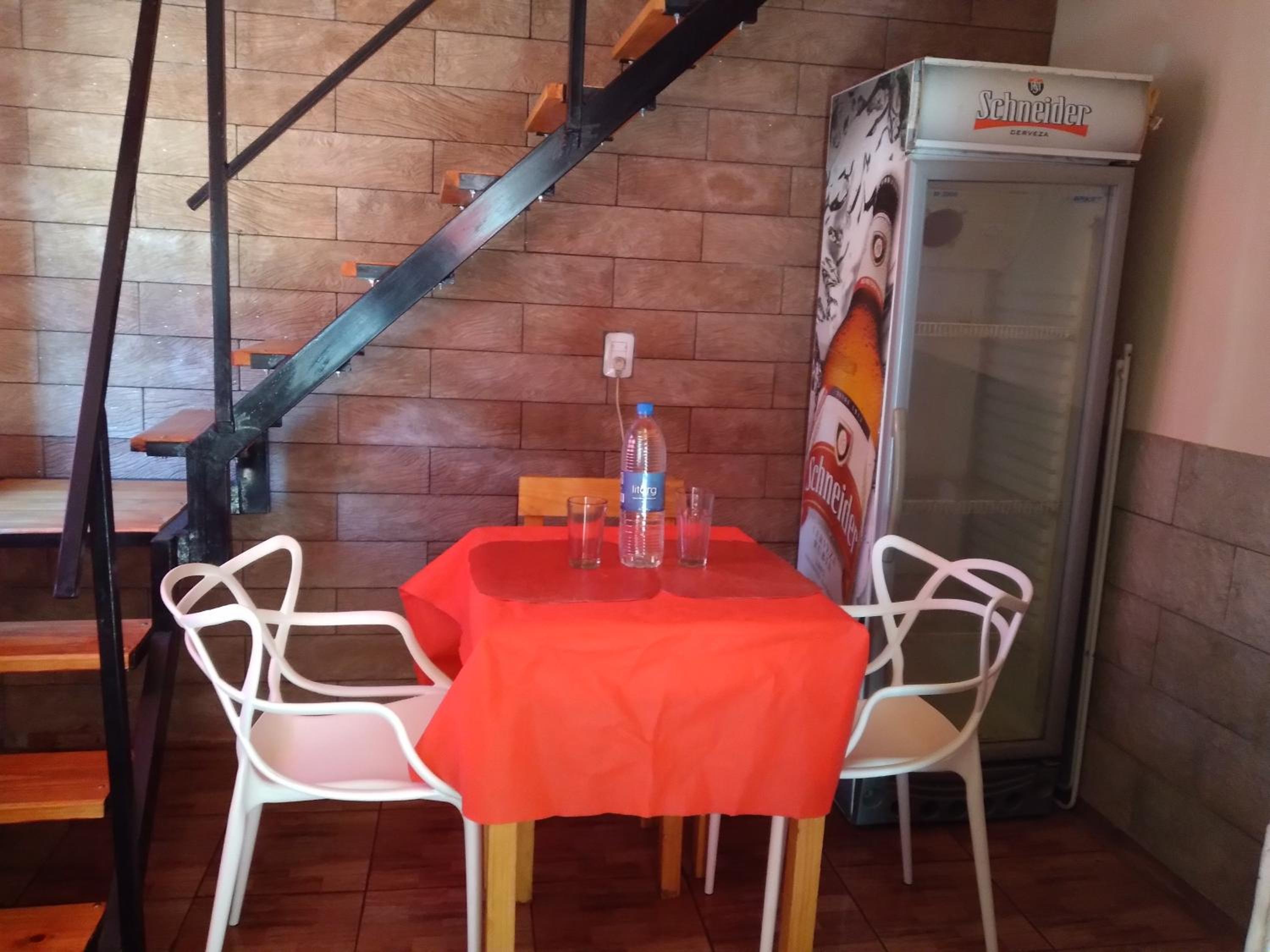HOSPEDAJE DODERA
