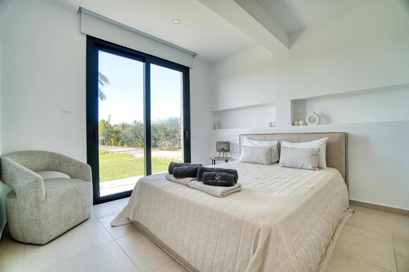Luxury Oasis Villa