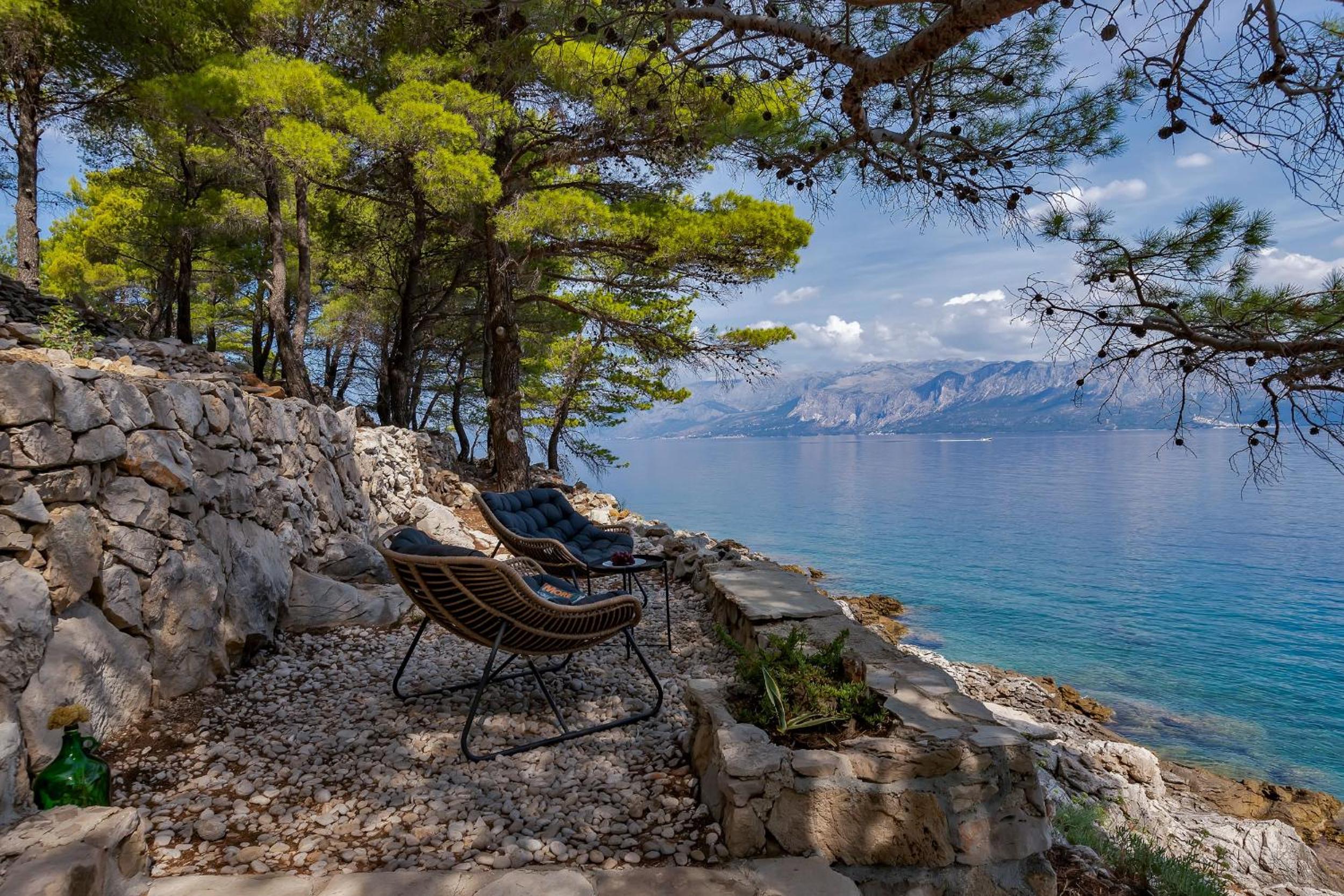 Haus In Općina Sućuraj Mit Grill Und Terrasse