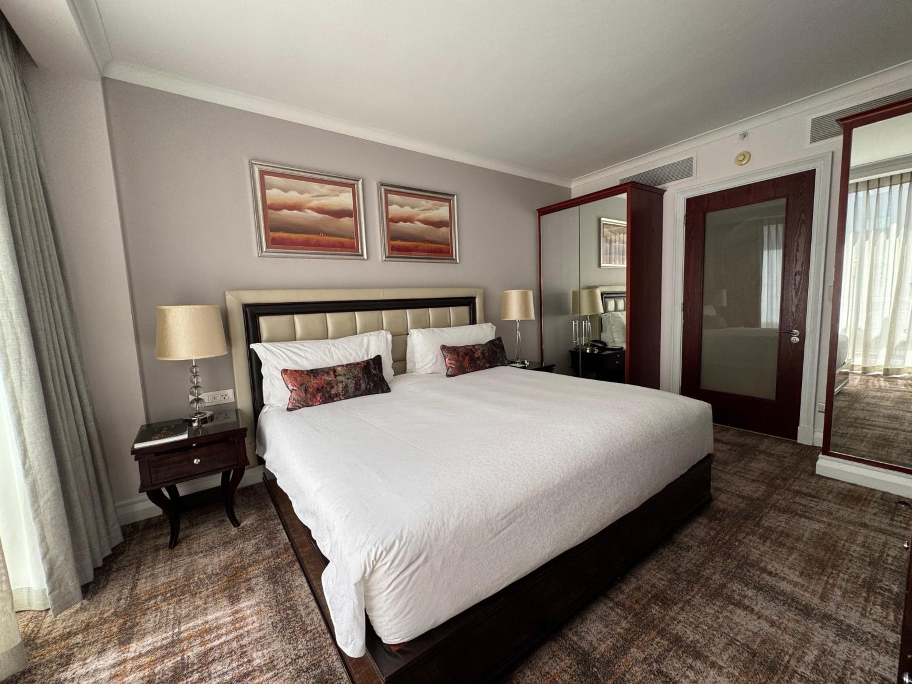 Luxury Residence 906 at Taj Cape Town view 5