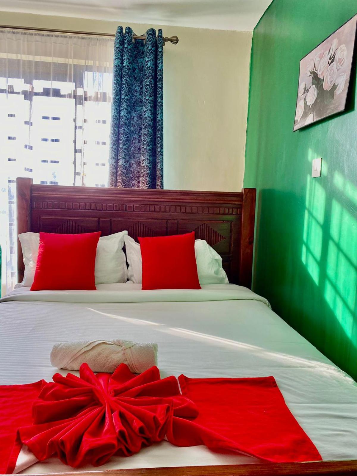 Jays staycation Syokimau 15min from JKIA & SGR terminus view 3