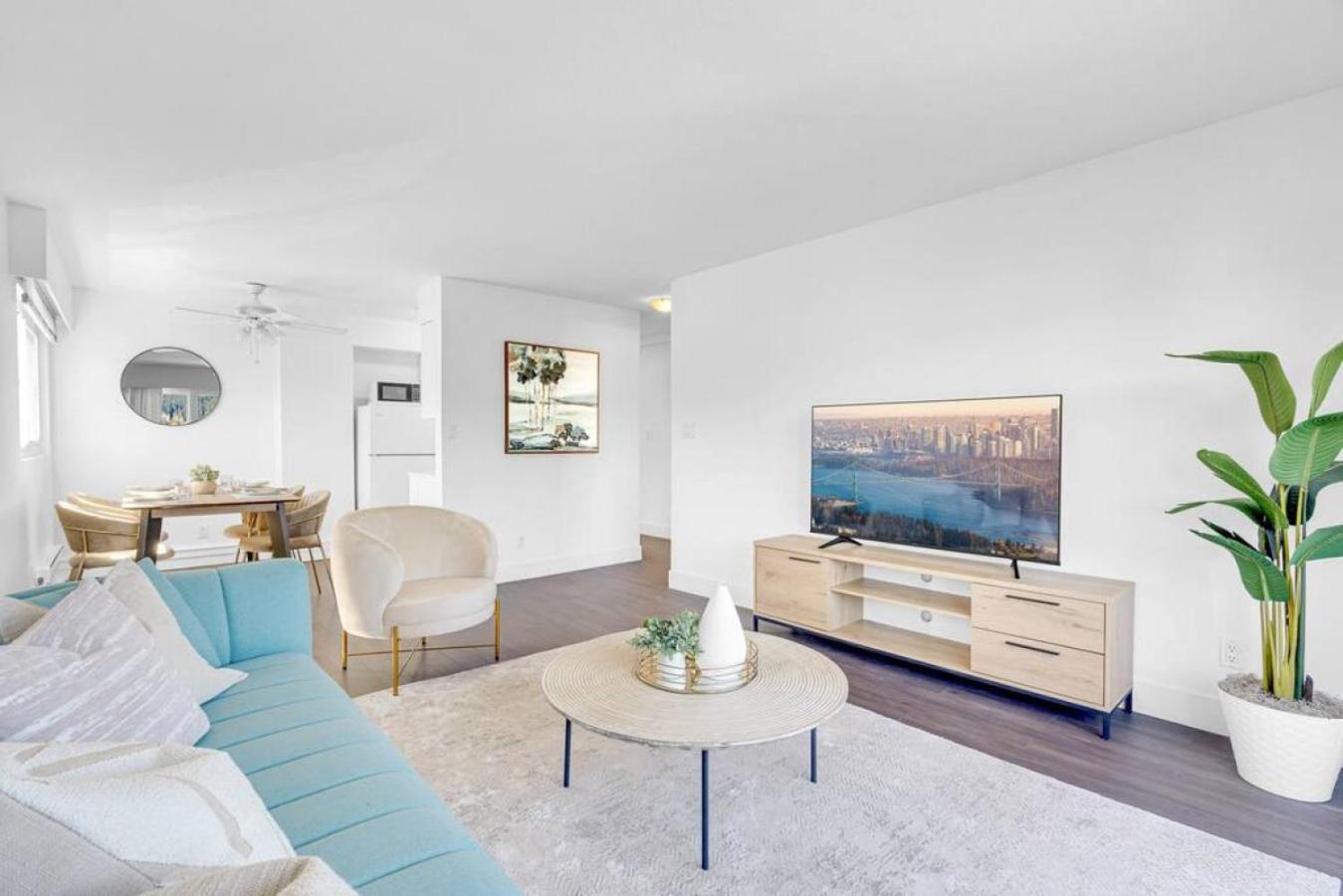 Newly Renovated Port Moody Condo
