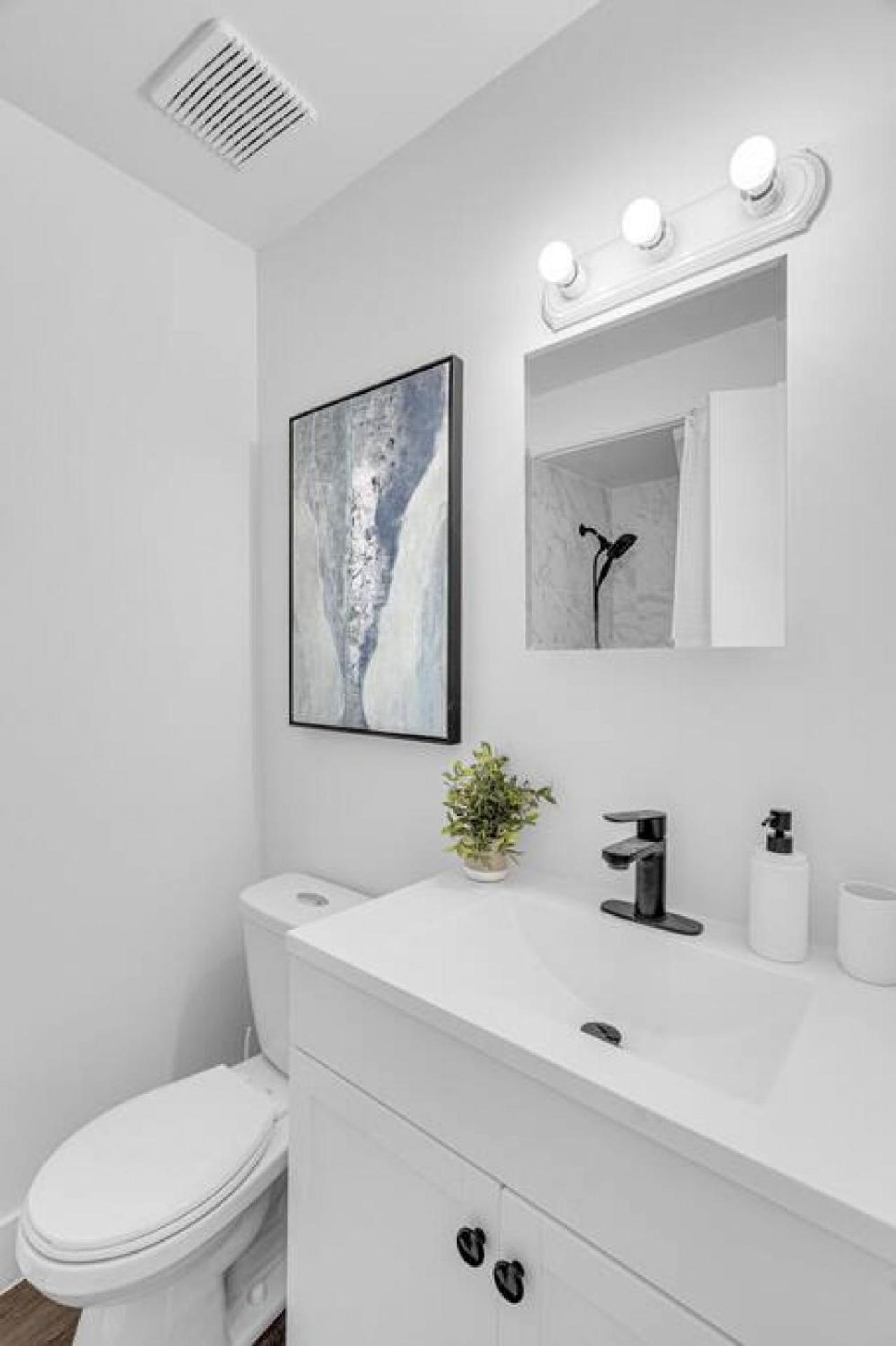 Newly Renovated Port Moody Condo