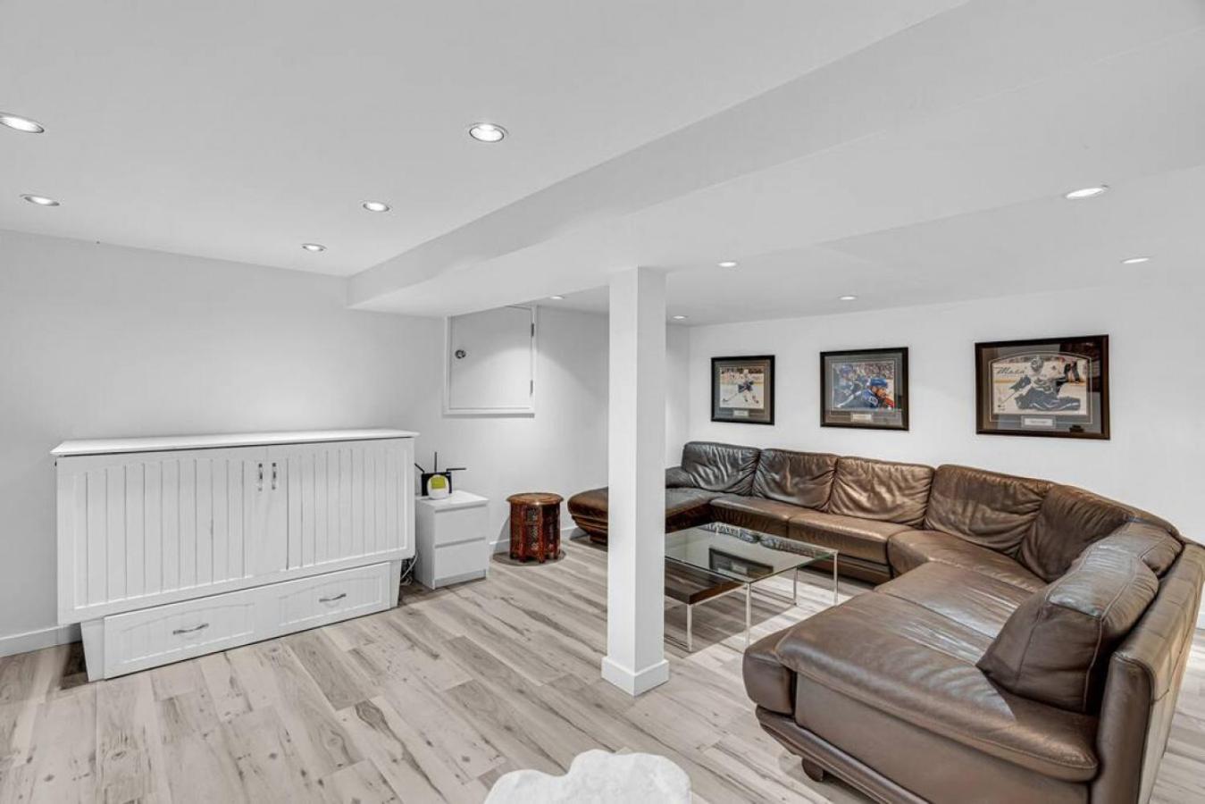 Comfortable 2-Bed Suite Near UBC