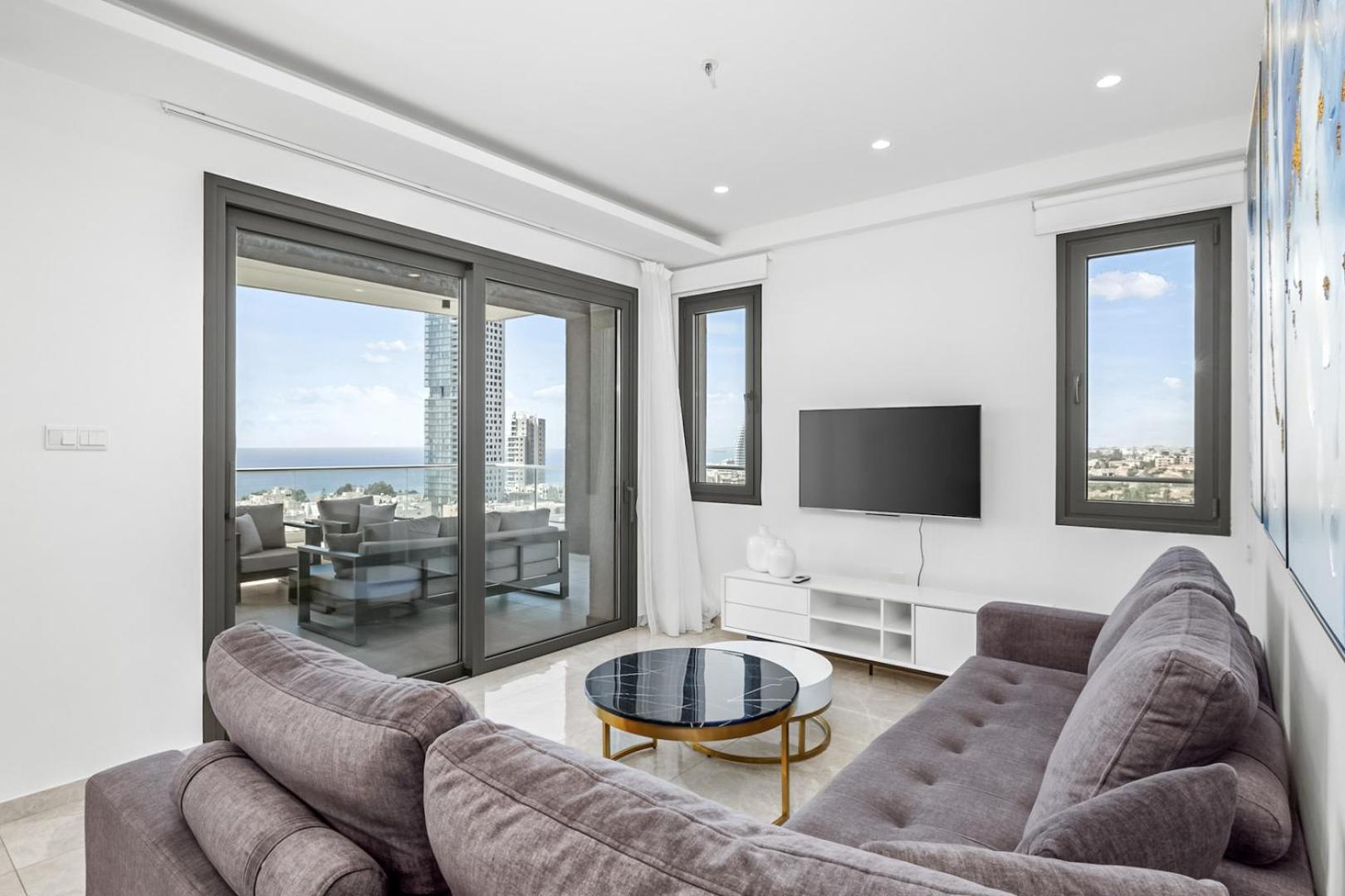 Athanasiou Tower I Apartments