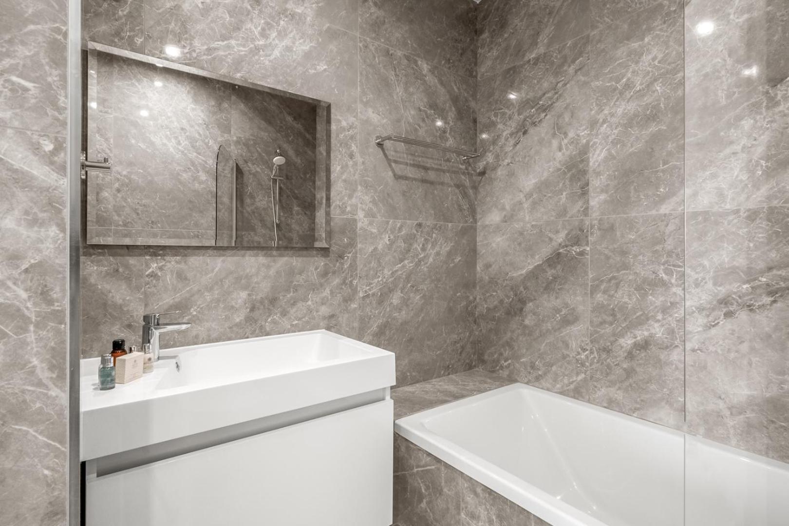 Athanasiou Tower I Apartments